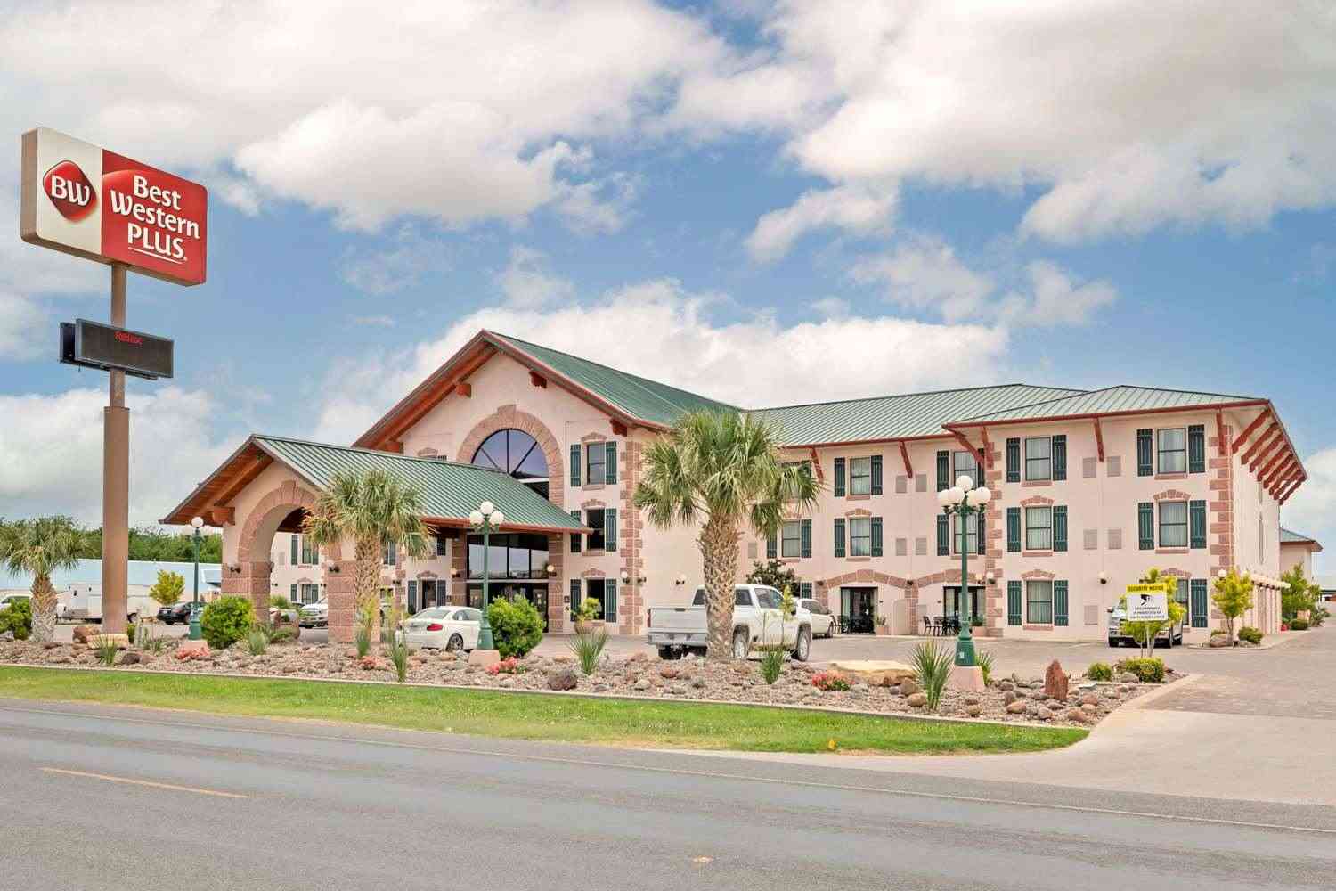 Best Western Plus Swiss Chalet Hotel & Suites i Pecos, TX