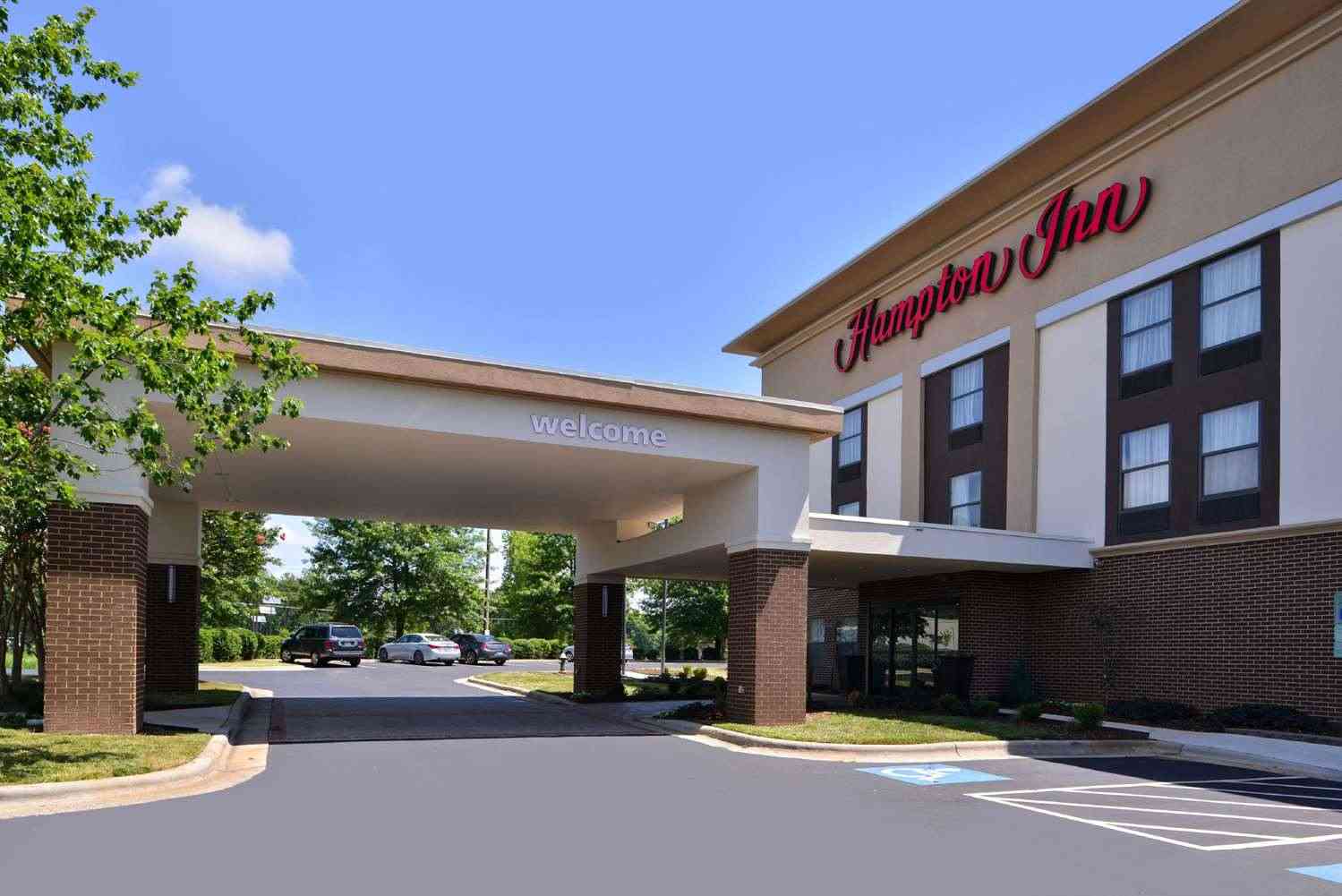 Hampton Inn Greensboro-East в McLeansville, NC
