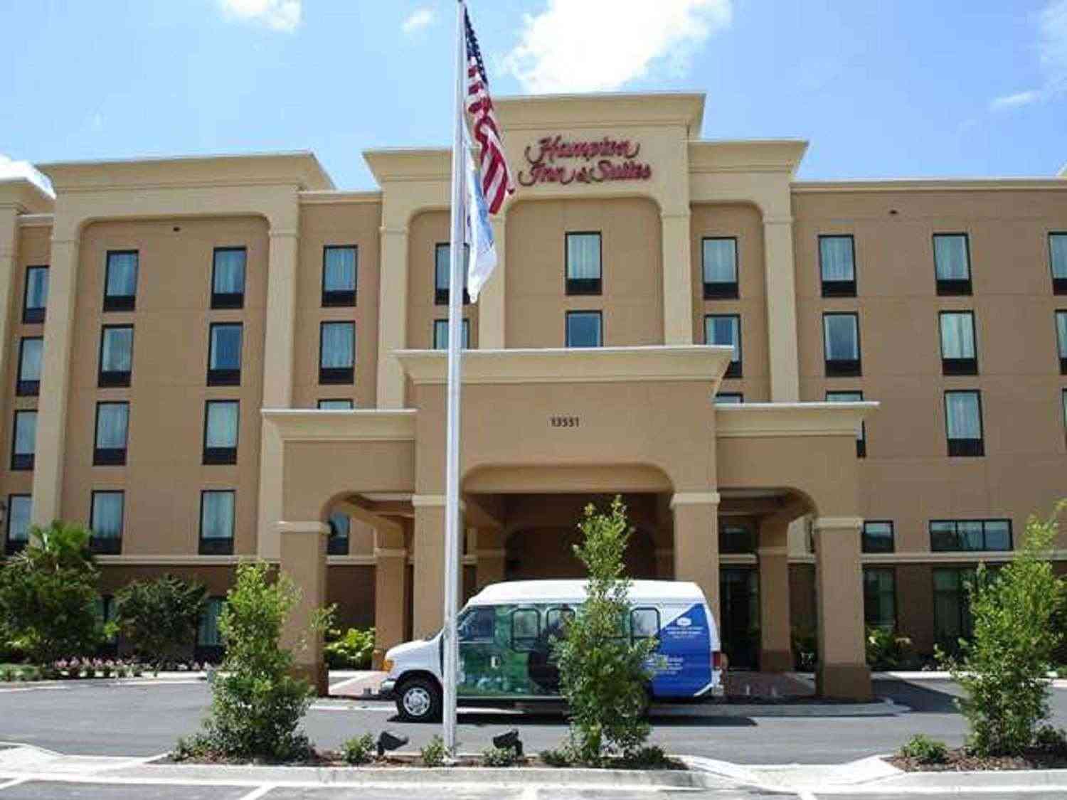 Hampton Inn & Suites Jacksonville-Airport в Jacksonville, FL