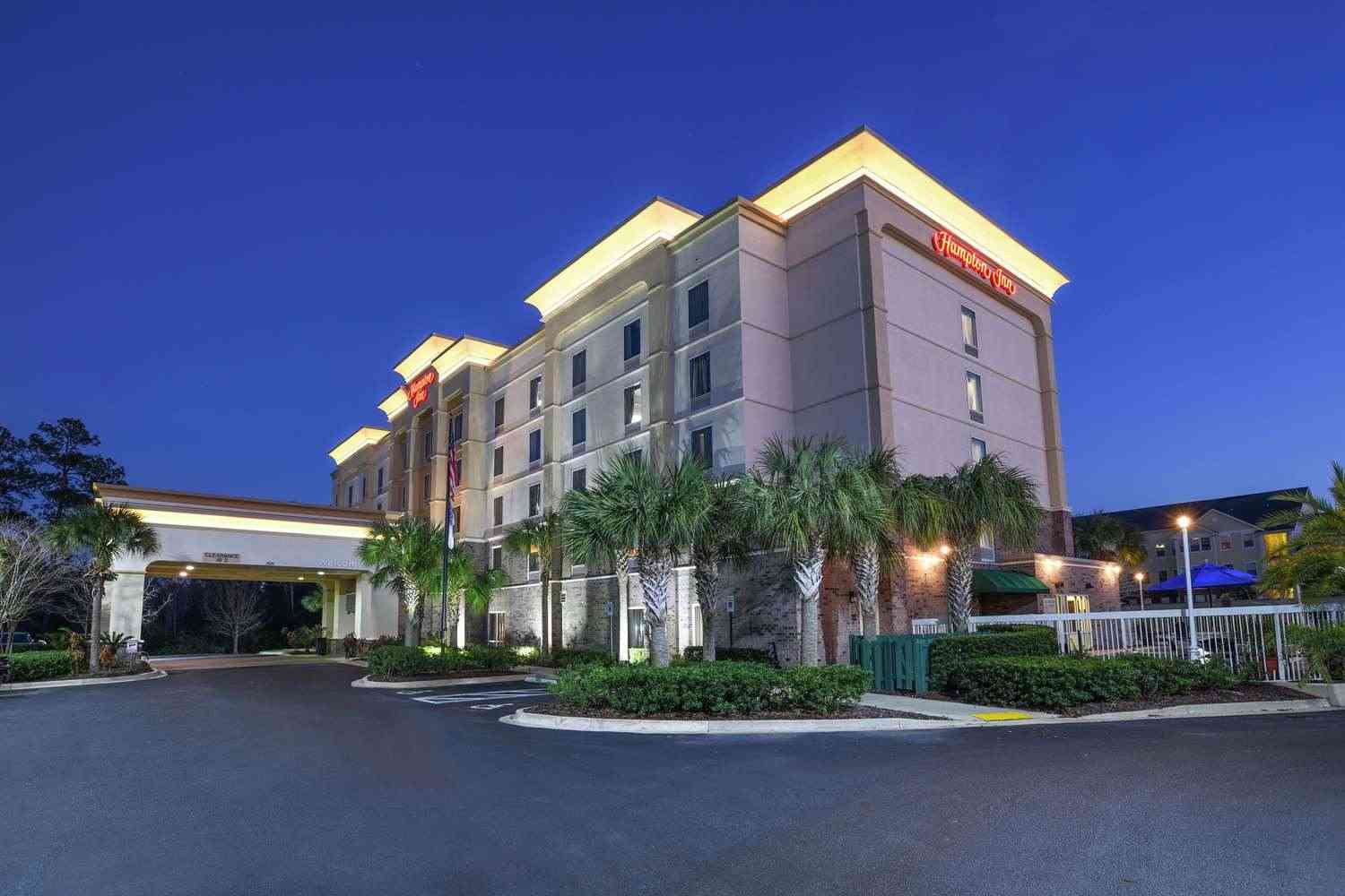 Hampton Inn Jacksonville East Regency Square в Jacksonville, FL