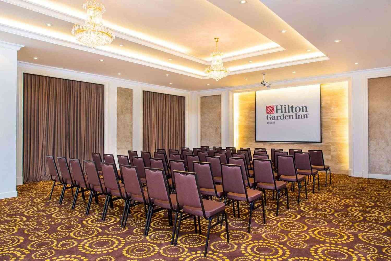 Hanoi, VN 的 Hilton Garden Inn Hanoi