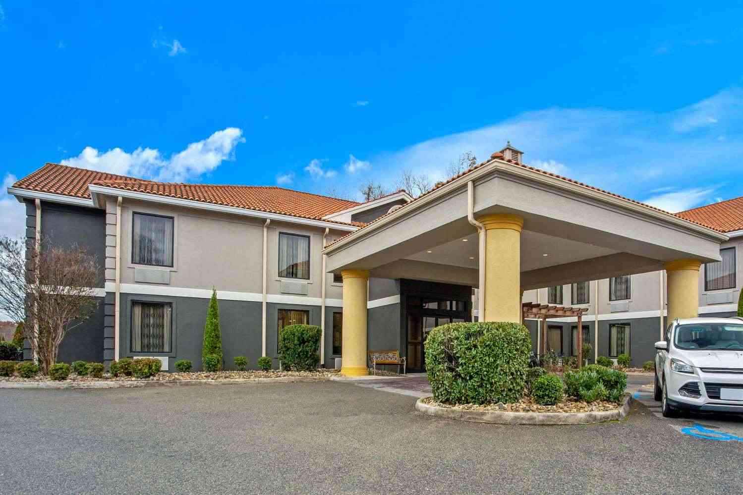 La Quinta Inn by Wyndham Radford in Radford, VA