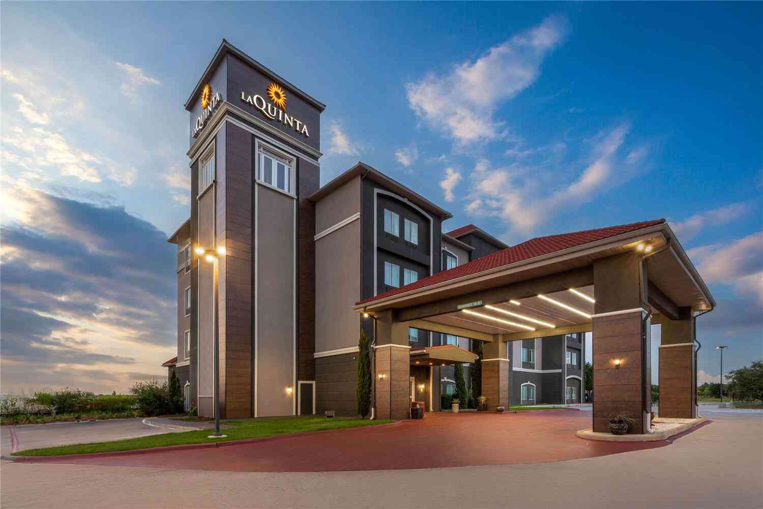 La Quinta Inn & Suites by Wyndham Brownwood in Brownwood, TX