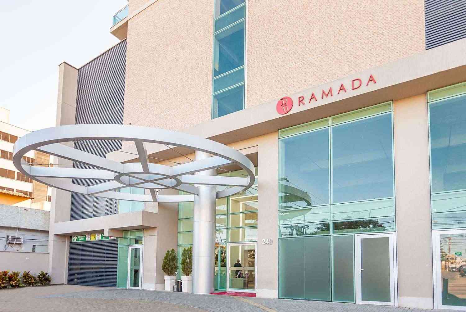 Ramada by Wyndham Macae Hotel & Suites, Macae, BR