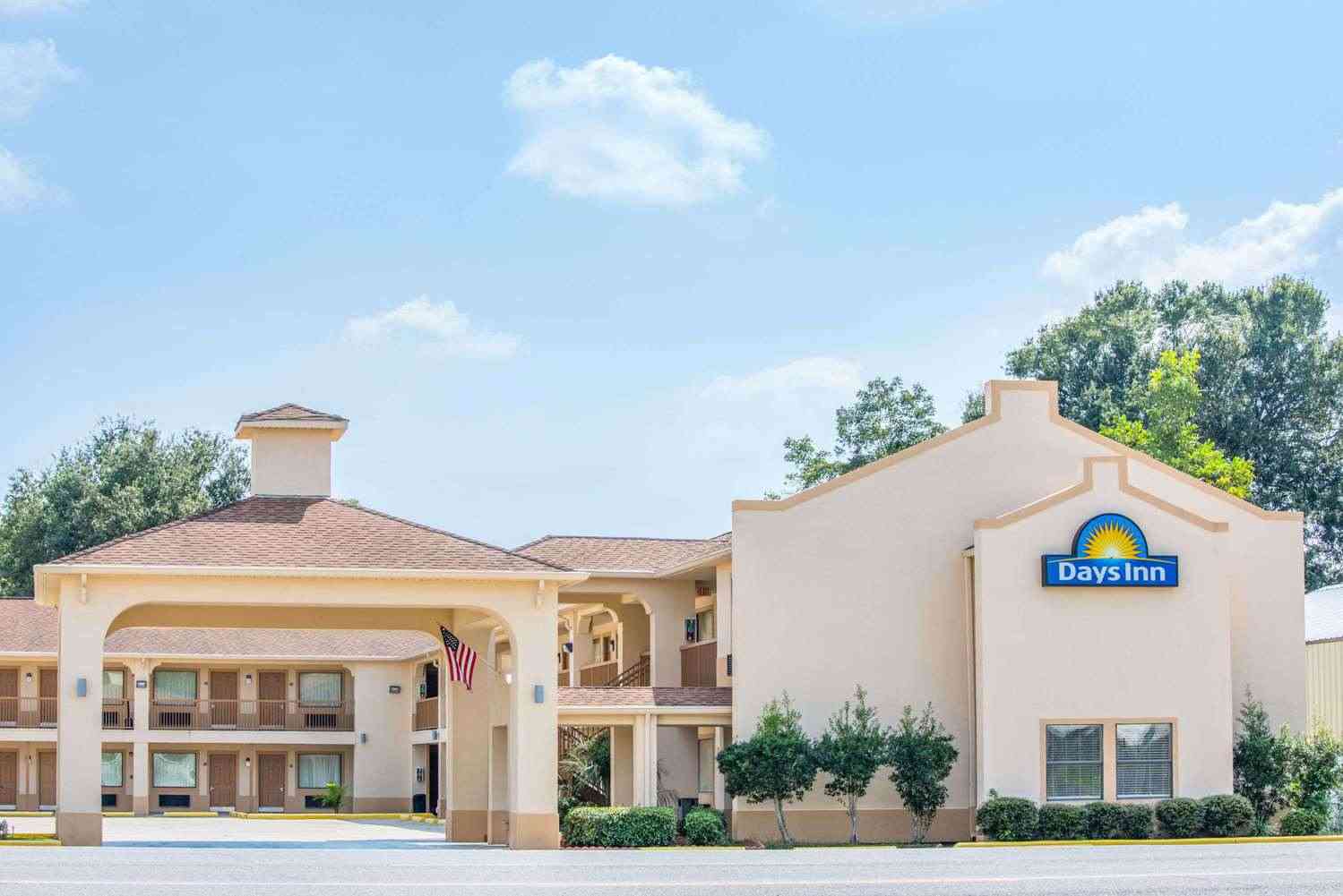 Days Inn by Wyndham Abbeville в Abbeville, LA