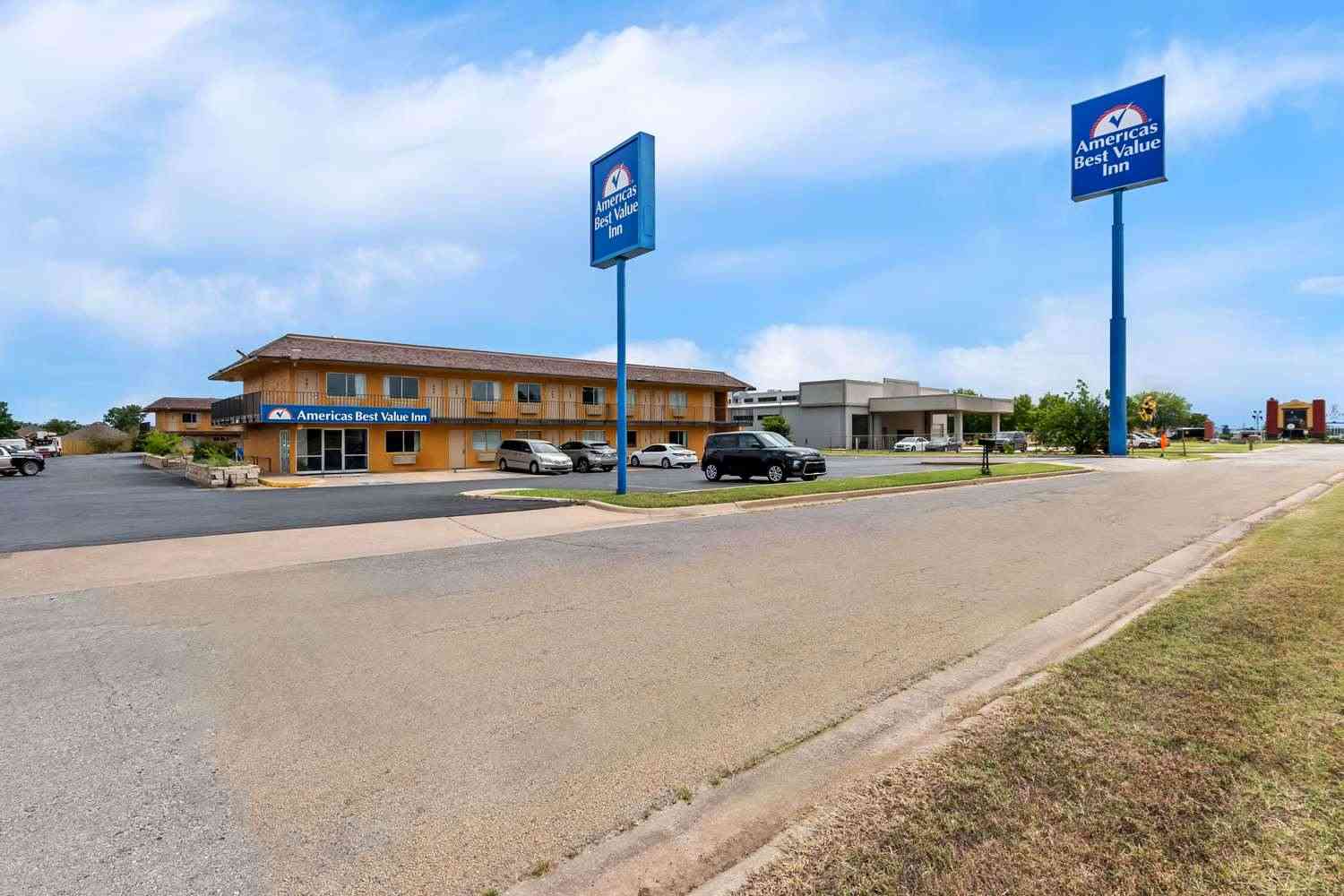死水, OK 的 Americas Best Value Inn Stillwater