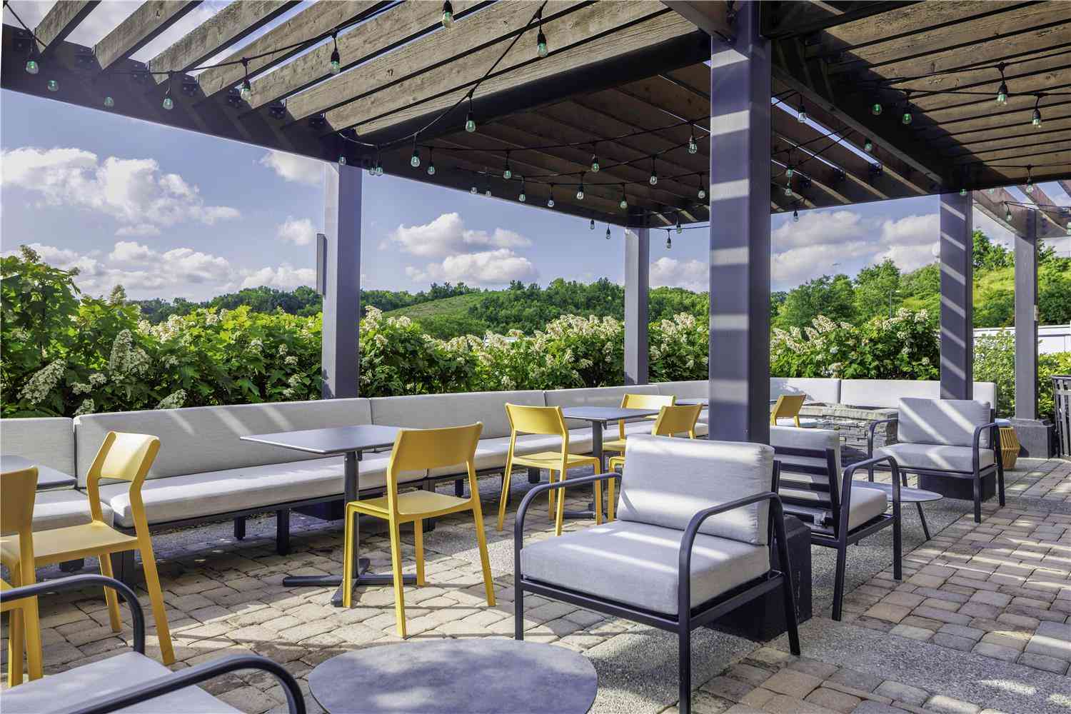 Home2 Suites by Hilton Pigeon Forge в Pigeon Forge, TN