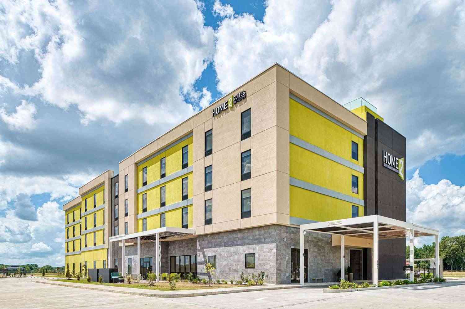 Home2 Suites by Hilton Batesville в Batesville, MS
