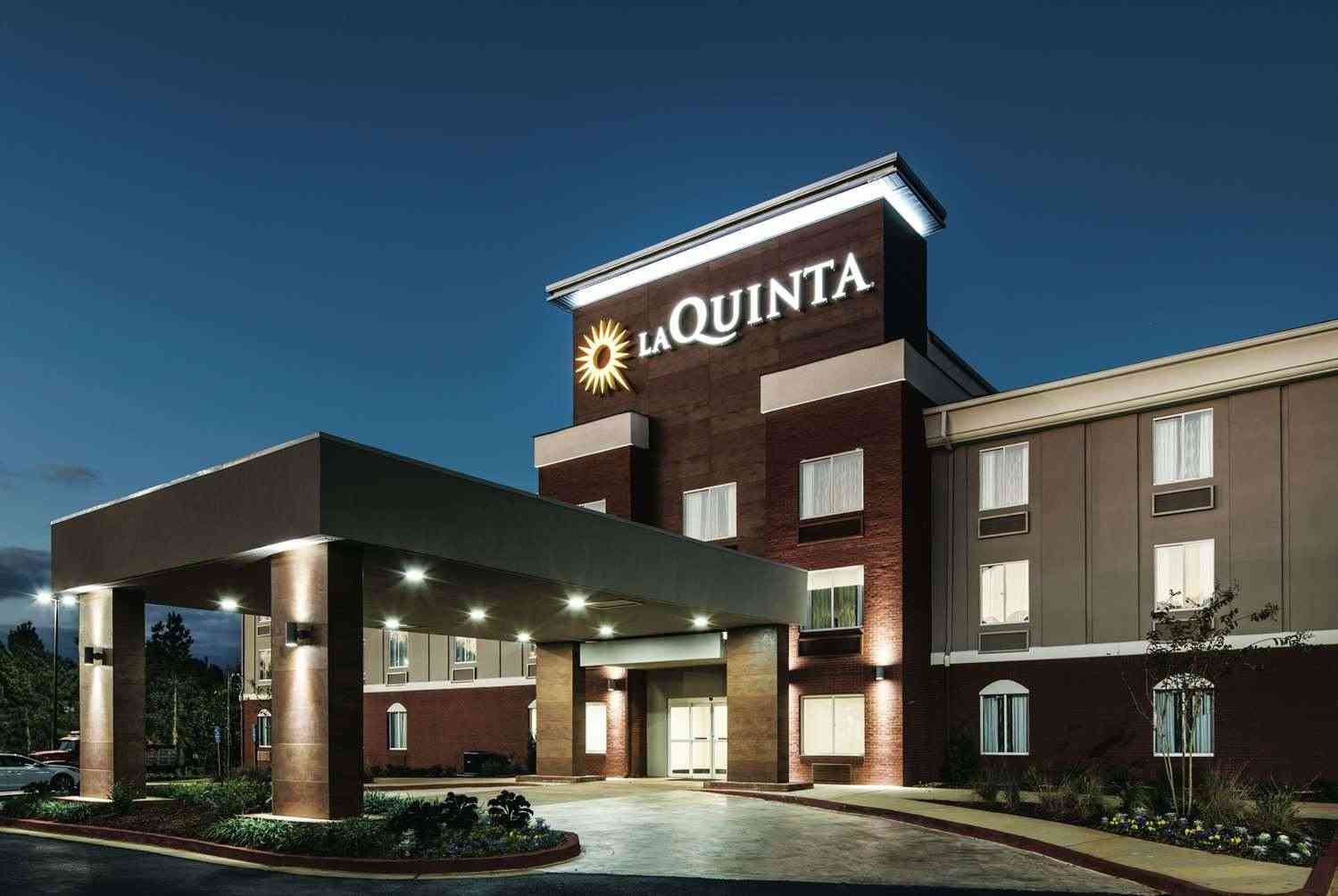 La Quinta Inn & Suites by Wyndham Milledgeville, Milledgeville, GA