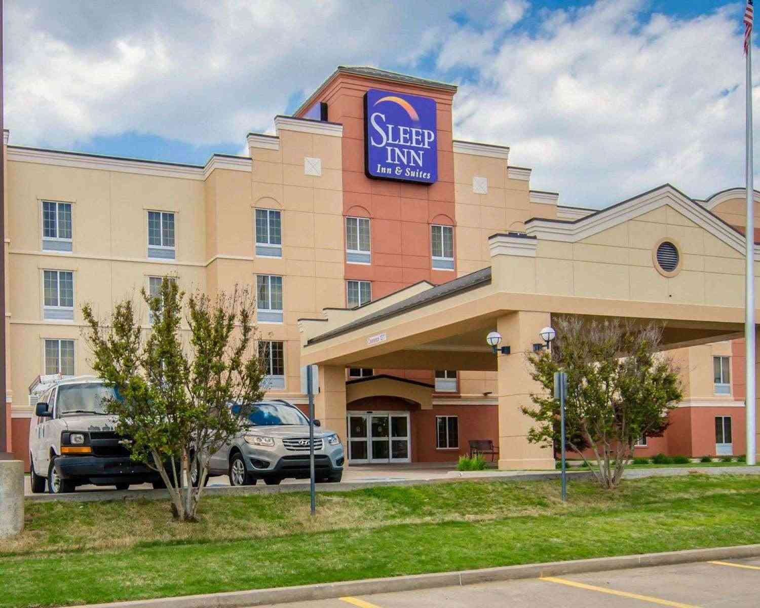 Sleep Inn and Suites в Springdale, AR