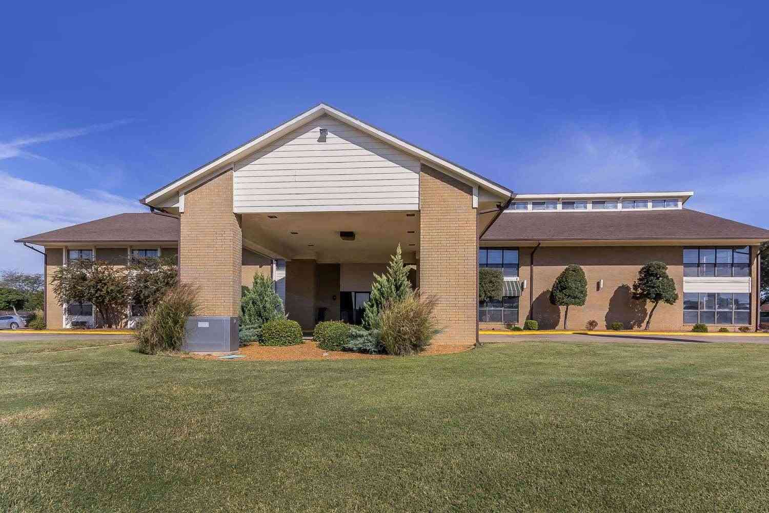 Quality Inn and Suites Stuttgart North в Stuttgart, AR