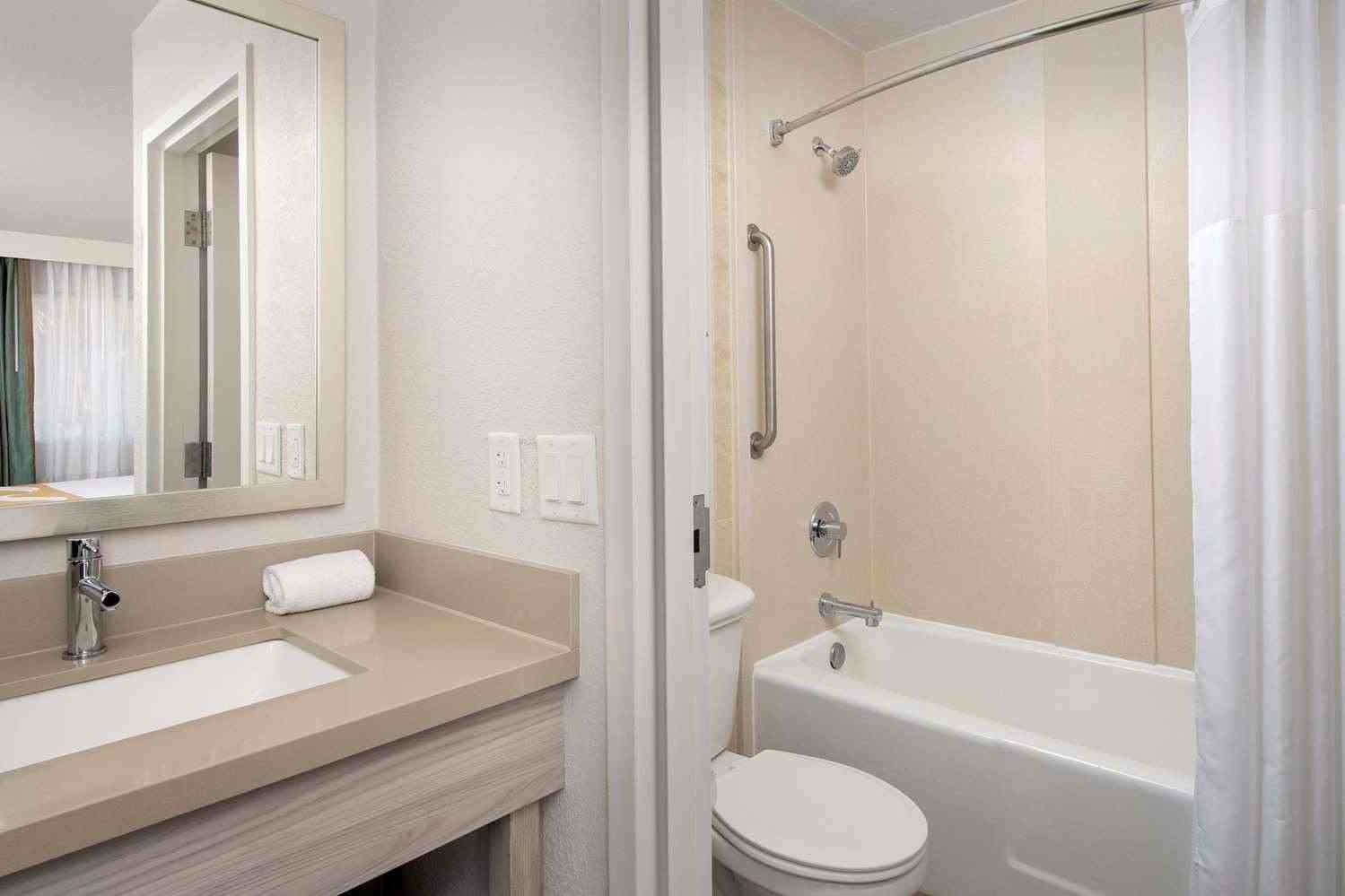 Atlantic Beach, FL 的 Quality Inn Mayport