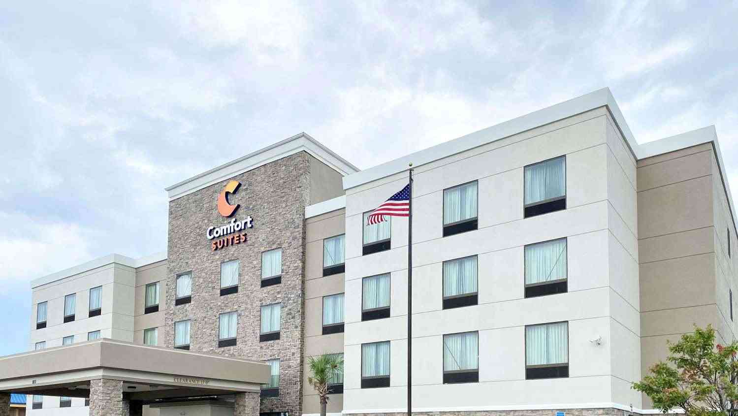 Comfort Suites Byron Warner Robins в Byron, GA