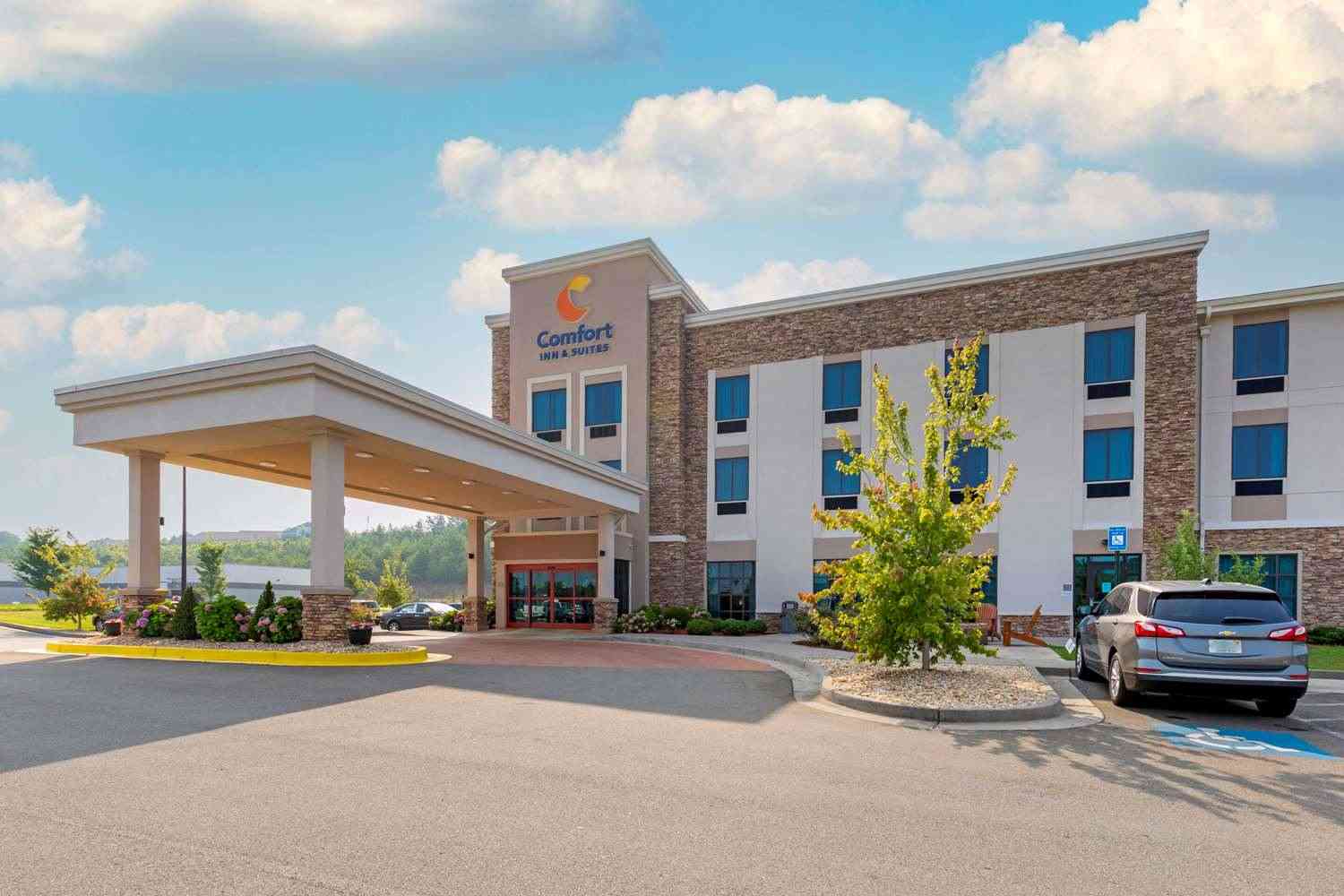 East Ellijay, GA의 Comfort Inn and Suites East Ellijay