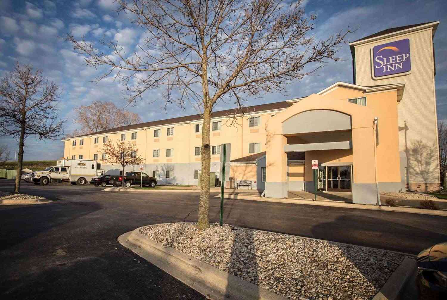 Sleep Inn Rockford I-90 в Rockford, IL