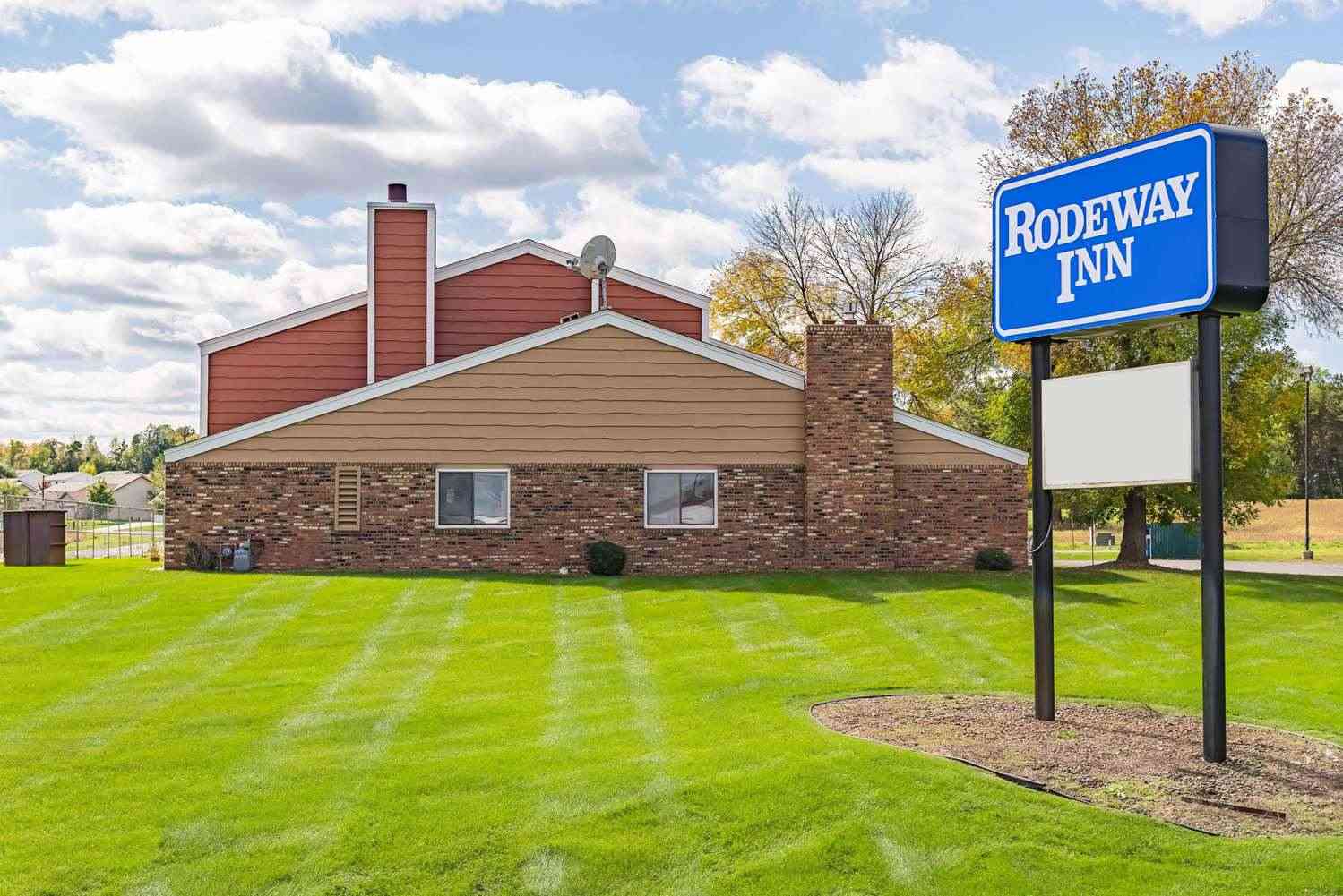 Rodeway Inn Saint Joseph in St. Joseph, MN