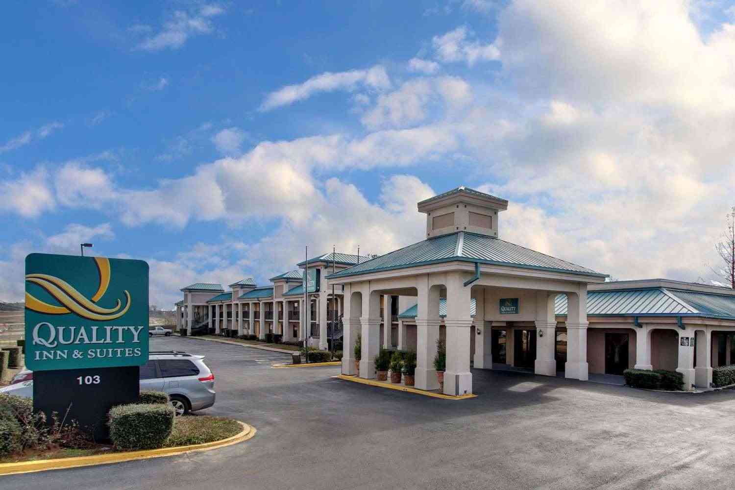 Clinton, MSにおけるQuality Inn 