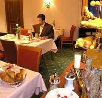 Hotel Elite Lausanne in Lausanne, CH