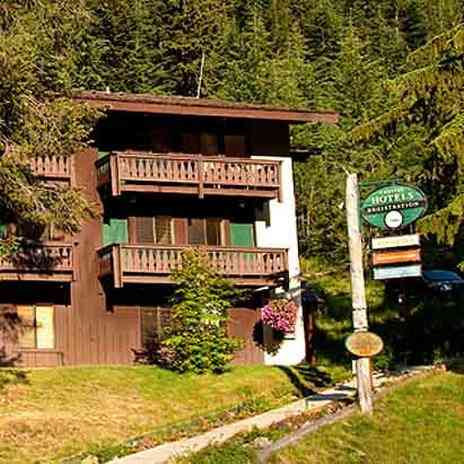 Crystal Mountain Hotel в Crystal Mountain, WA