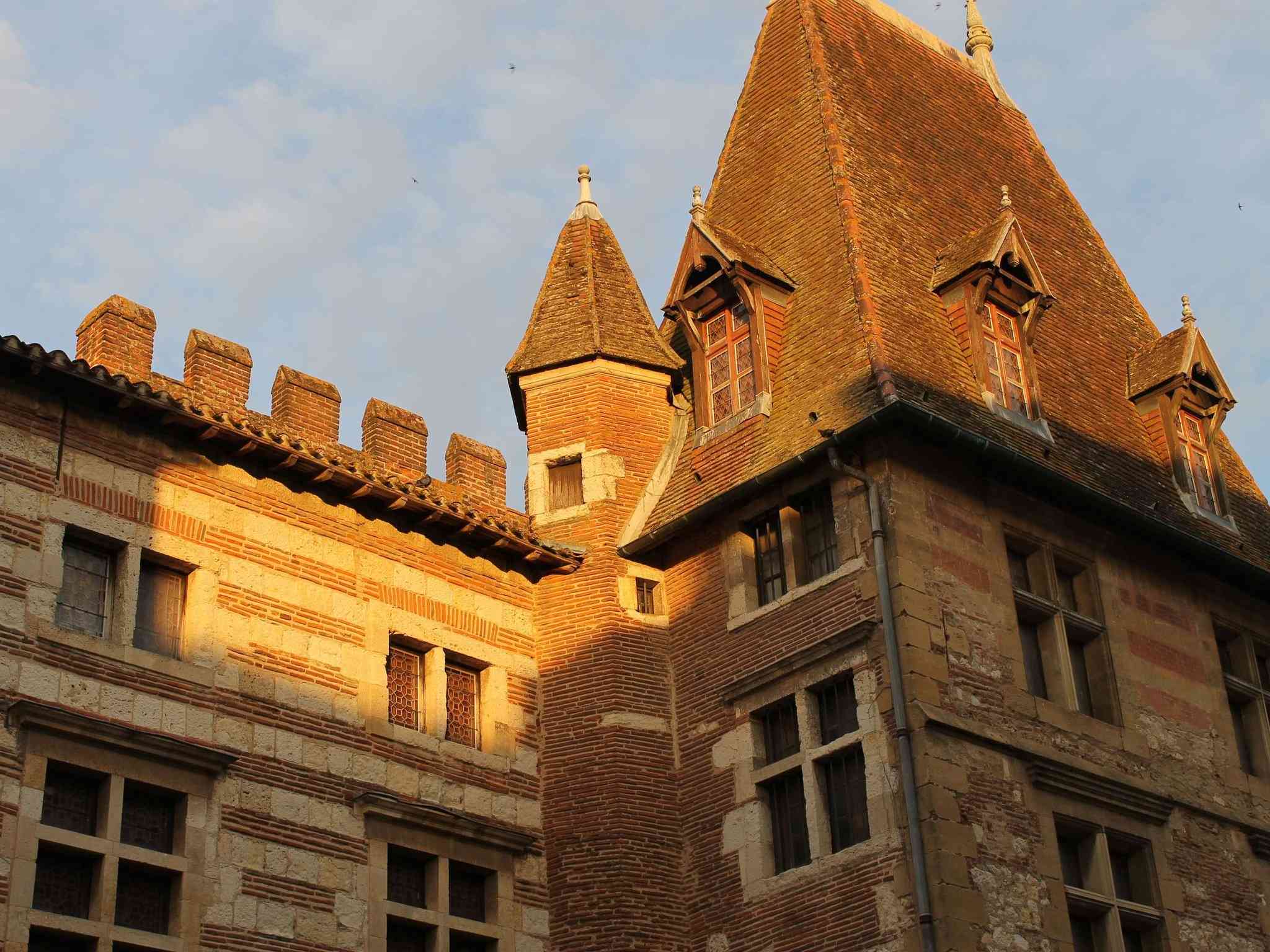 Agen, FR 的 Mercure Agen Centre