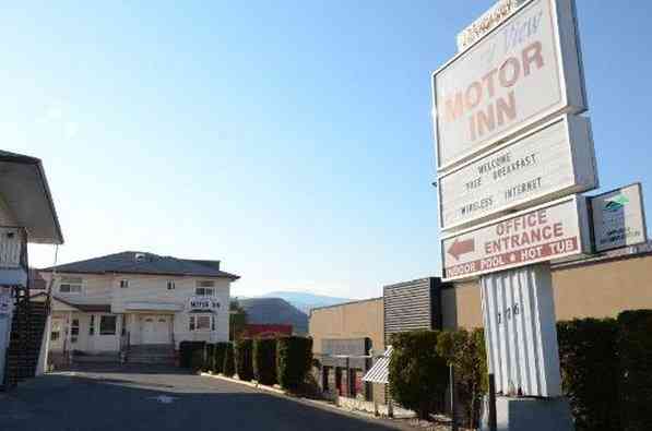 Country View Motor Inn в Kamloops, BC