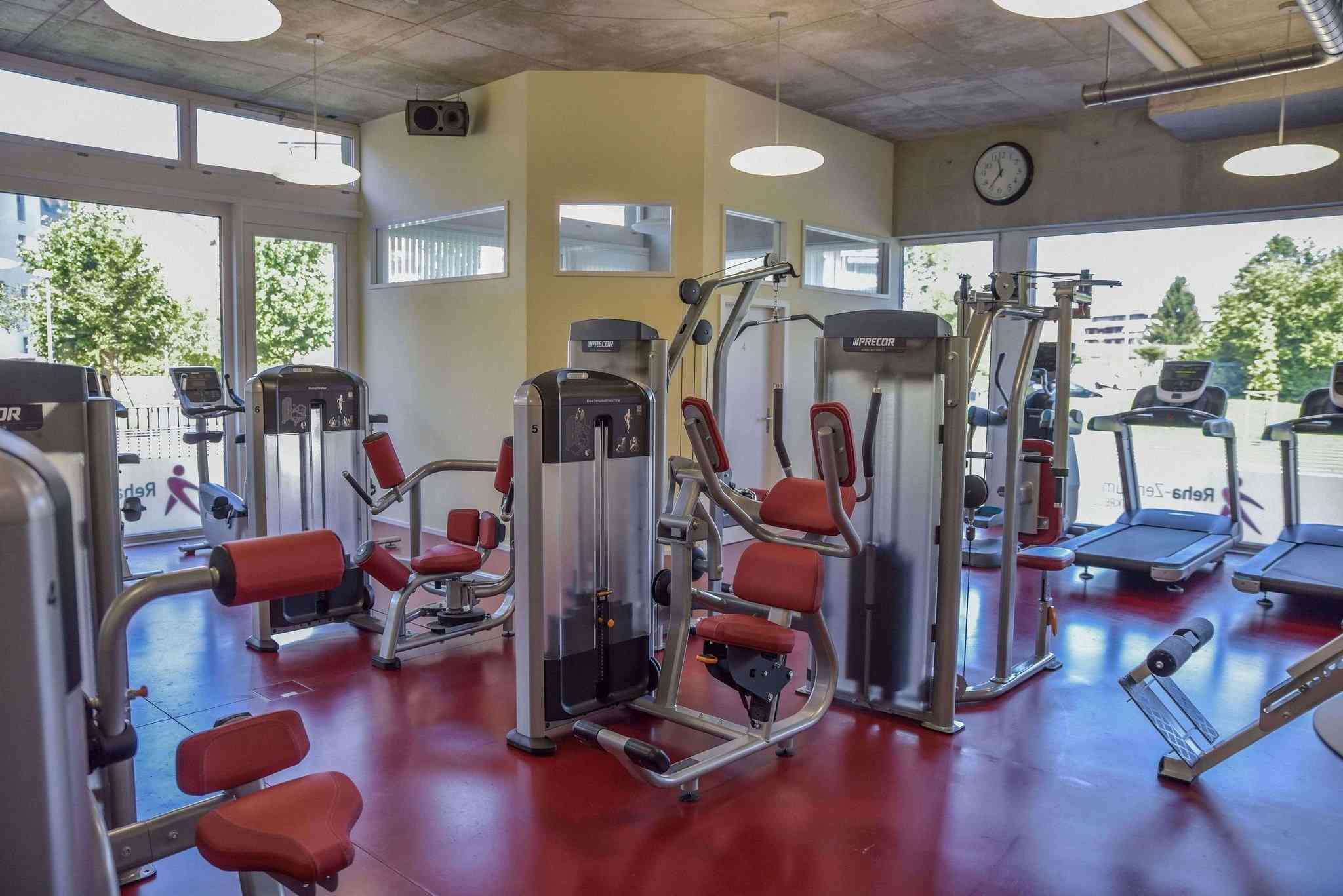 Risch-Rotkreuz, CH 的 Apart Hotel Rotkreuz