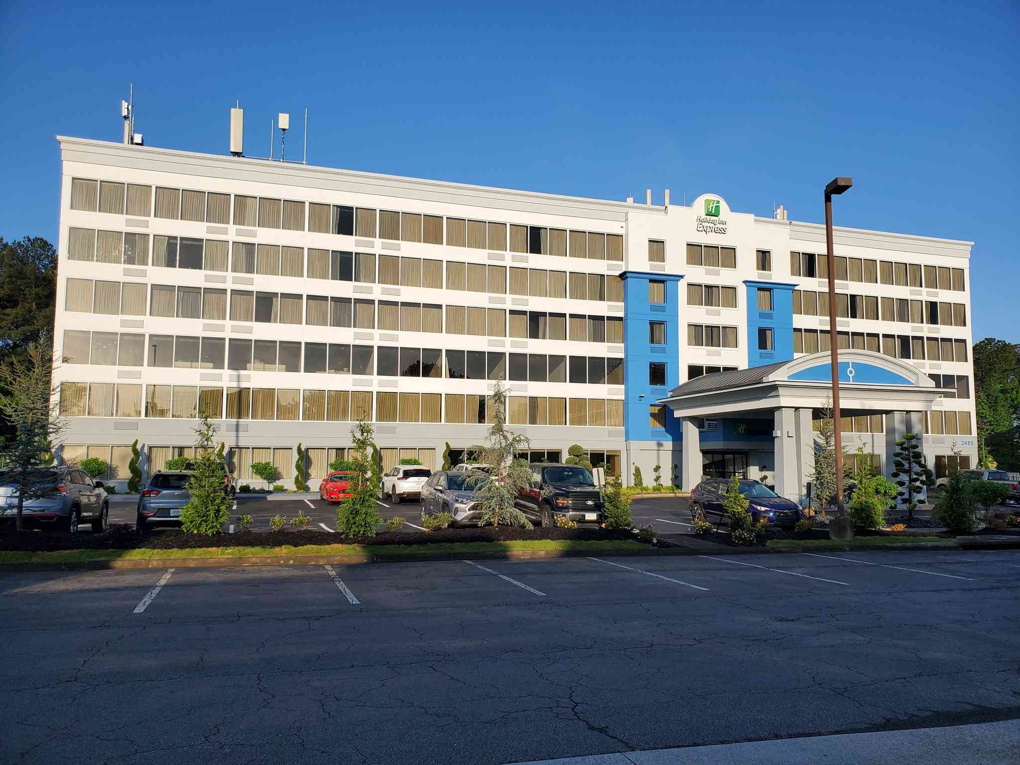 Holiday Inn Express Atlanta-Kennesaw in Kennesaw, GA