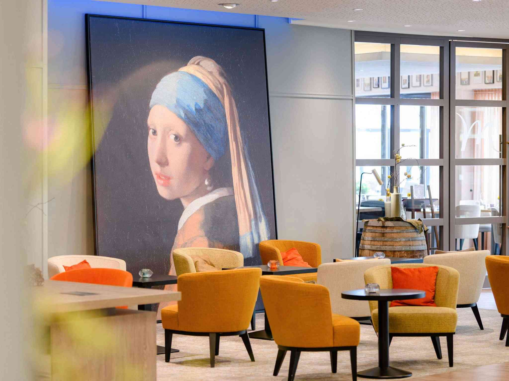 Mercure Hotel Saarbruecken City a Saarbrucken, DE