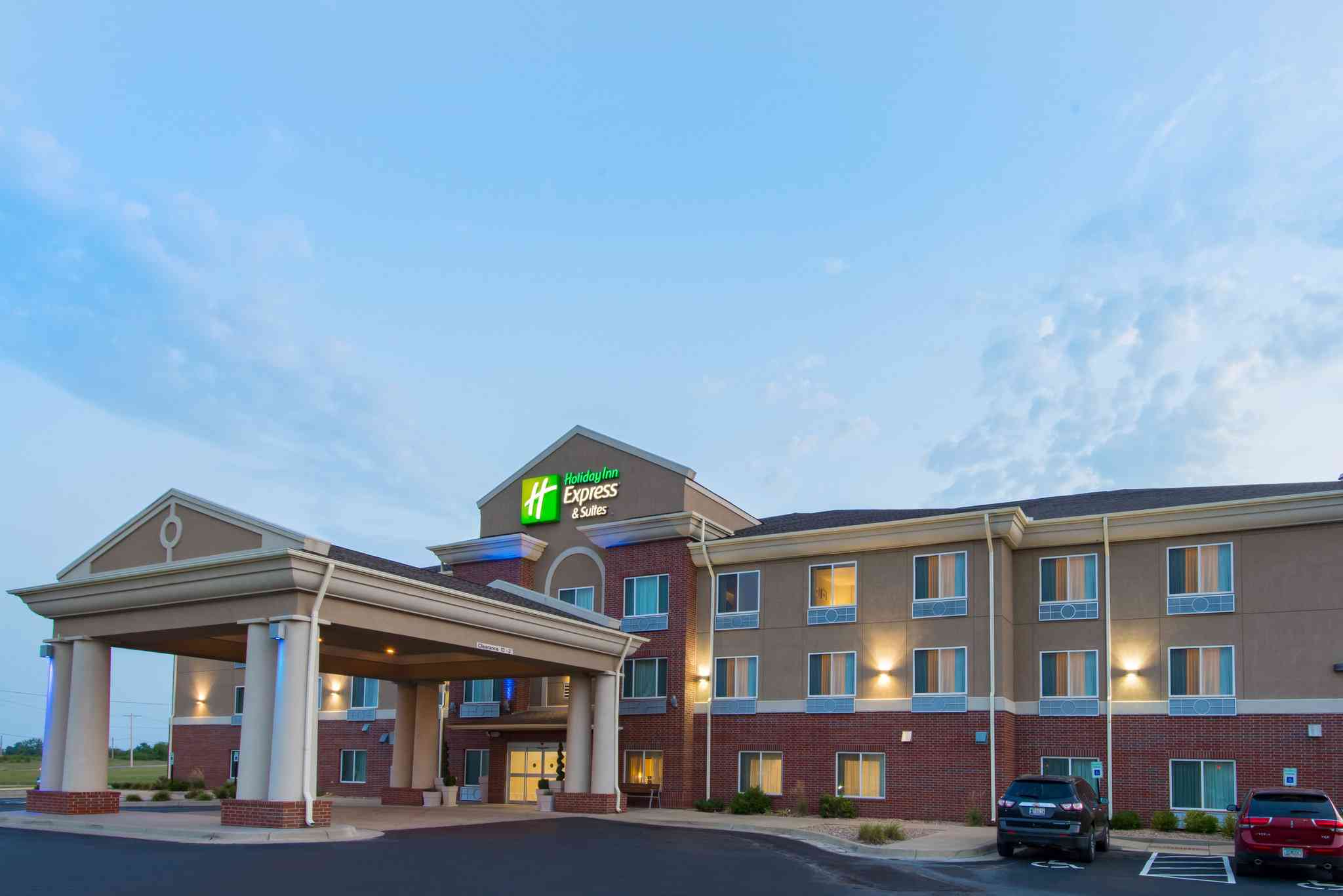 Holiday Inn Express Hotel & Suites EL Dorado KS a El Dorado, KS