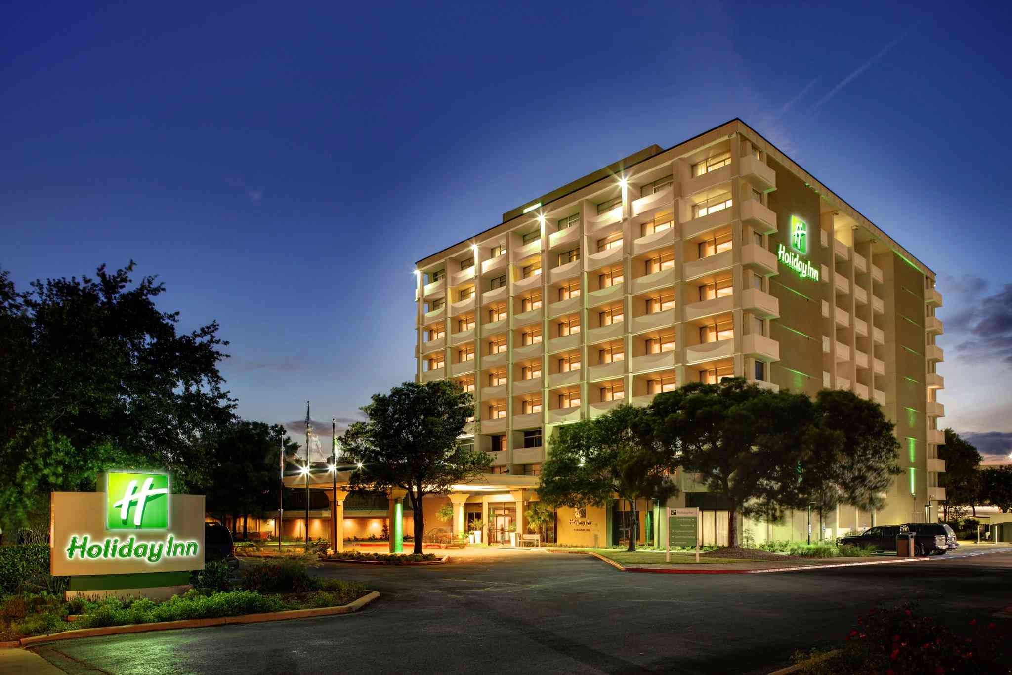 Holiday Inn Austin Midtown в Остин, TX