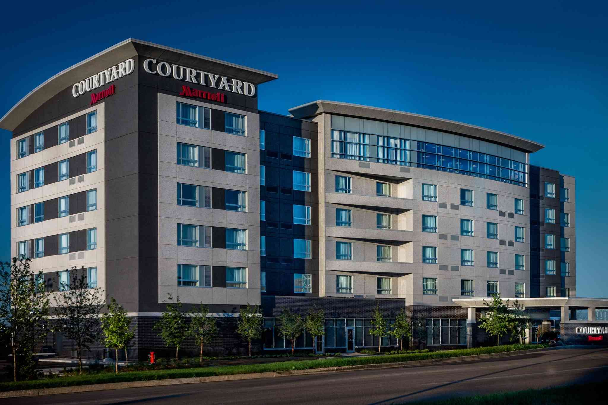 Courtyard by Marriott Winnipeg Airport i Winnipeg, MB