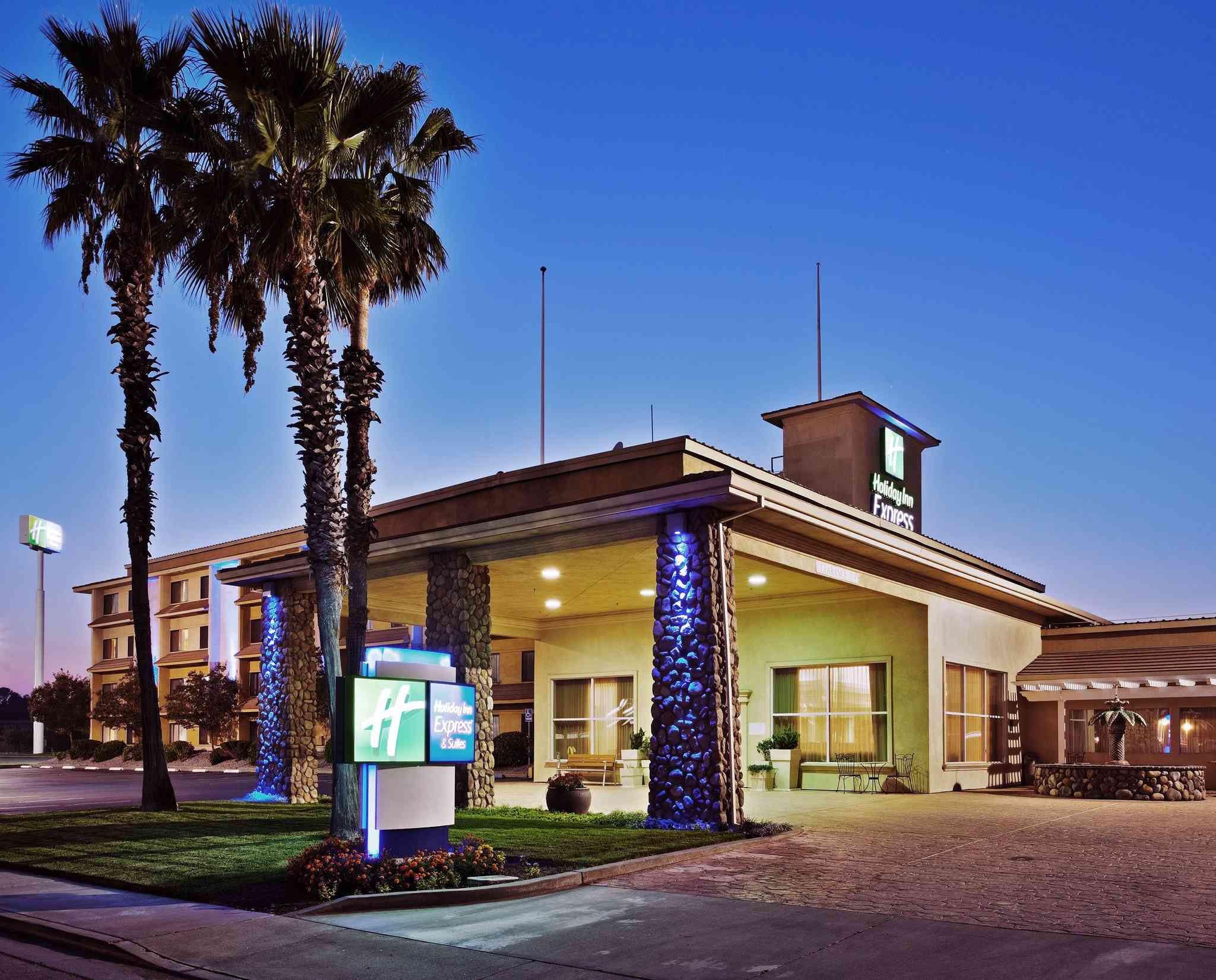 Holiday Inn Express Hotel & Suites Corning en Corning, CA