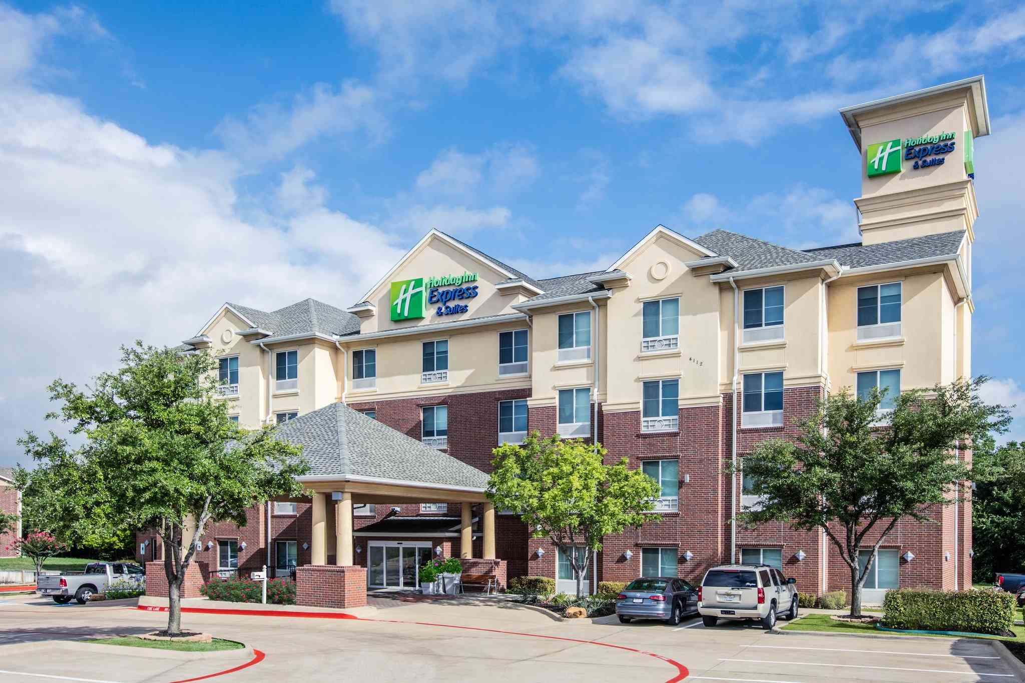 그랜드 프레리, TX의 Holiday Inn Express Hotel & Suites Dallas - Grand Prairie I-20