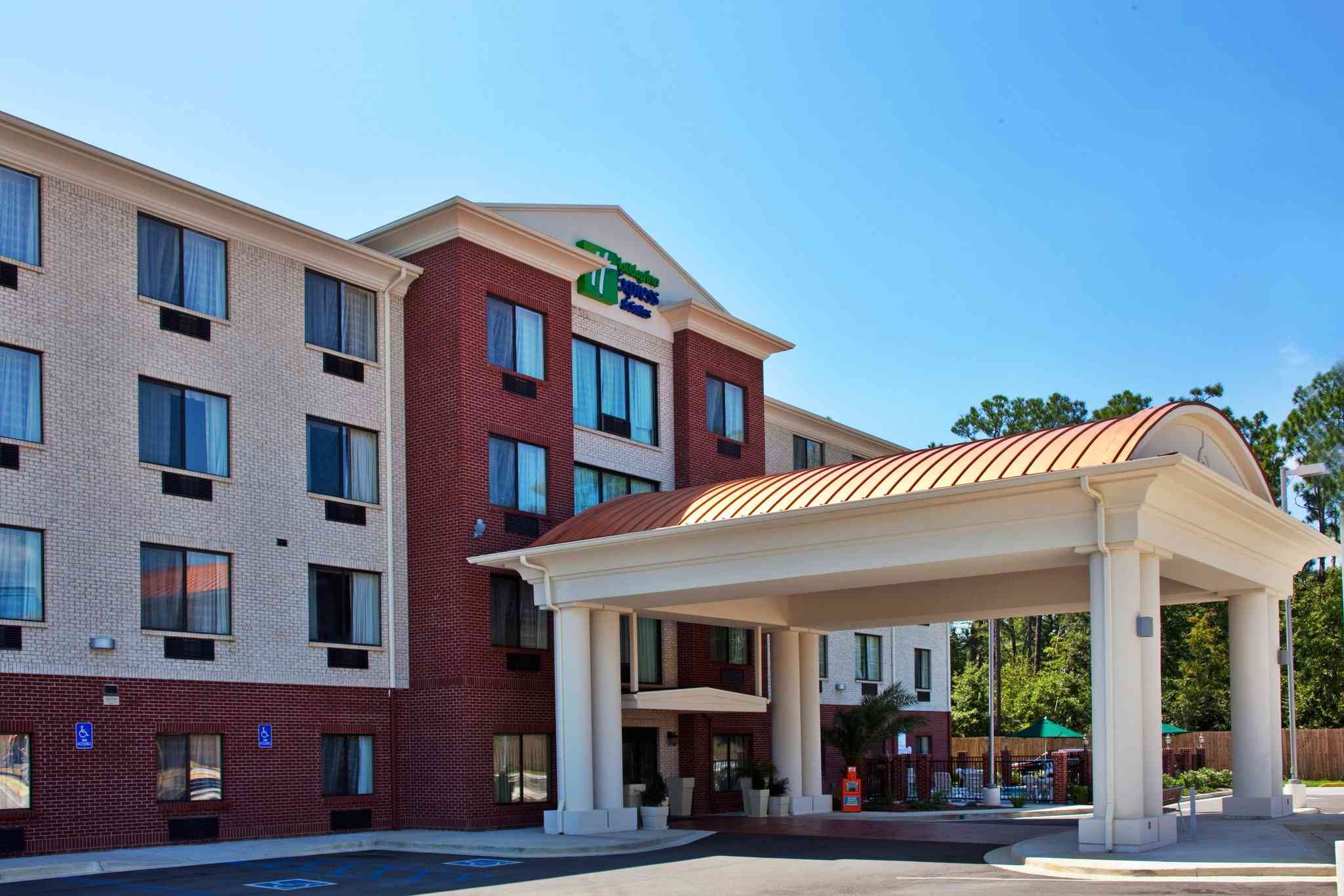 Holiday Inn Express Hotel & Suites Biloxi-Ocean Springs in Quellen des Ozeans, MS