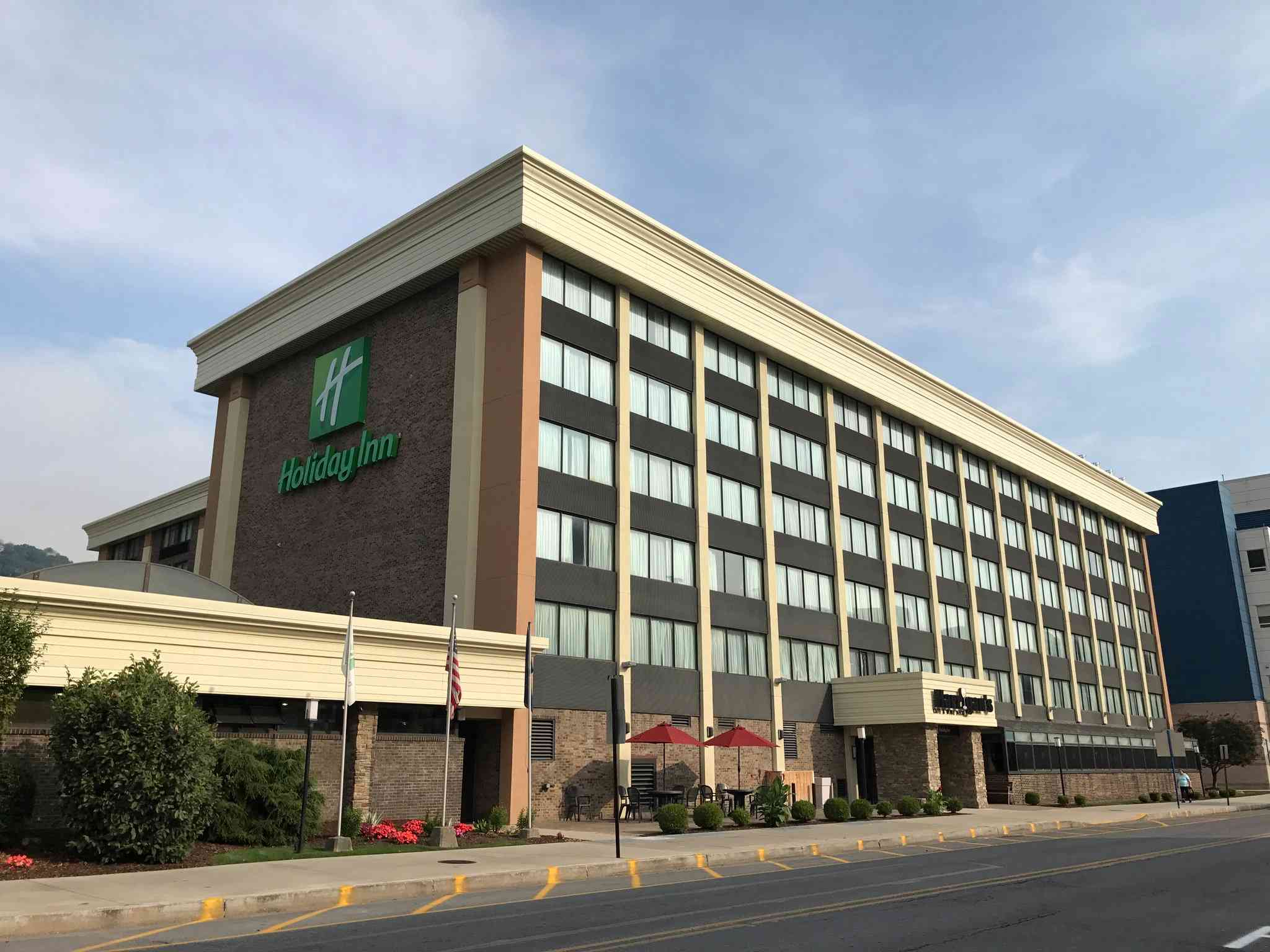 Holiday Inn Johnstown-Downtown в Джонстаун, PA