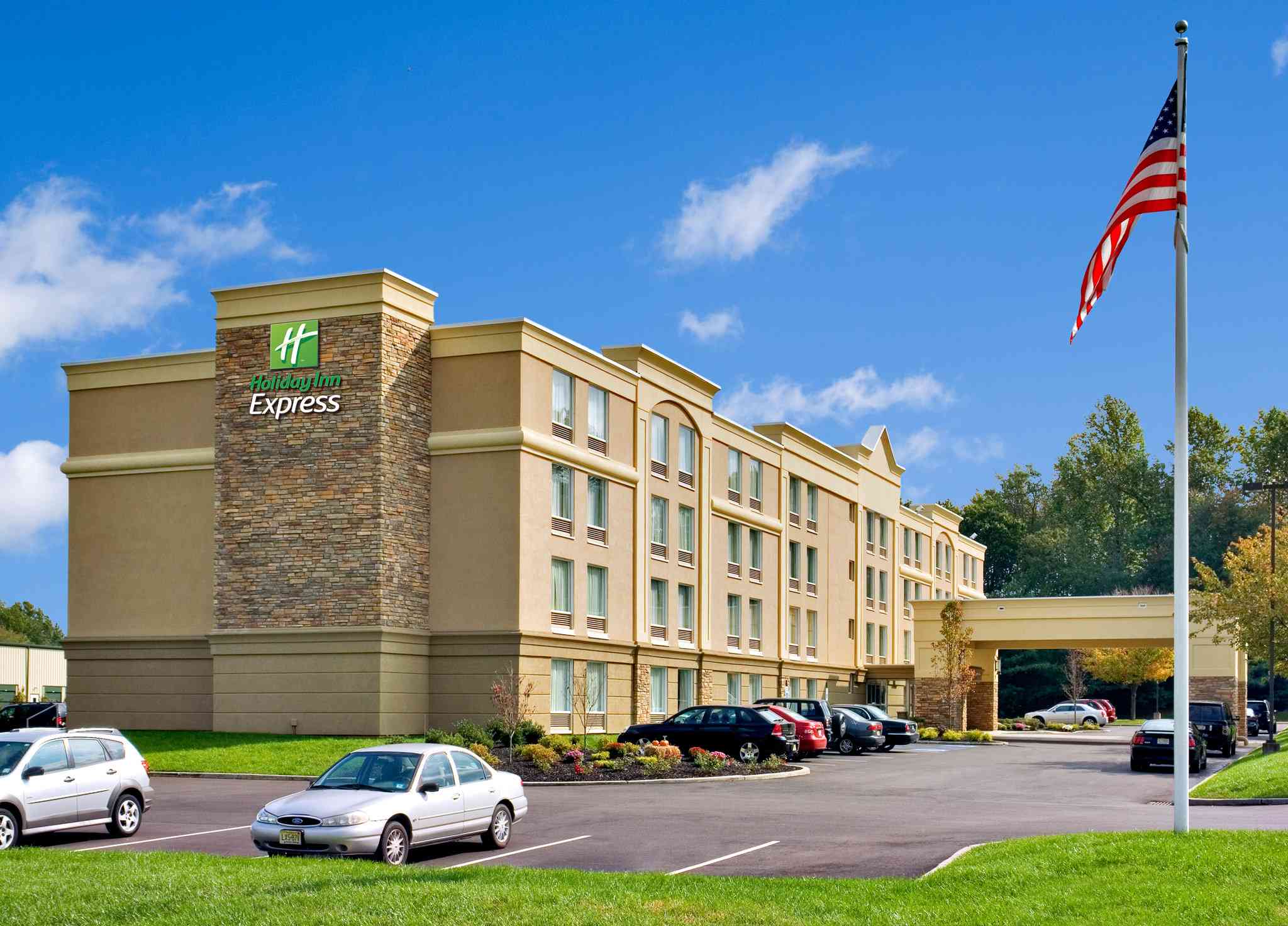 Holiday Inn Express & Suites West Long Branch - Eatontown, Uzun Şube, NJ