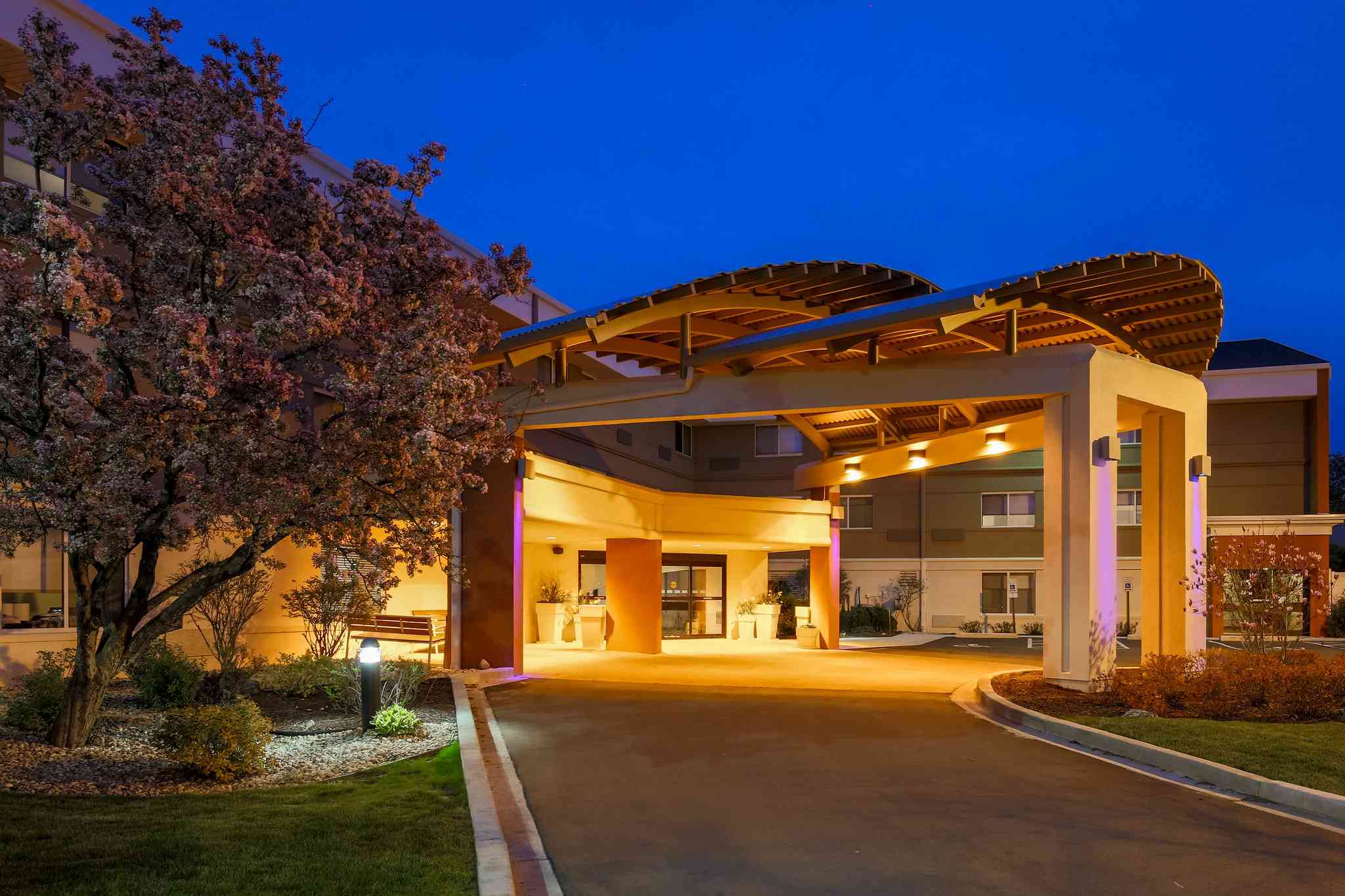 Holiday Inn Express Hotel Milwaukee-West Medical Center a Wauwatosa, WI