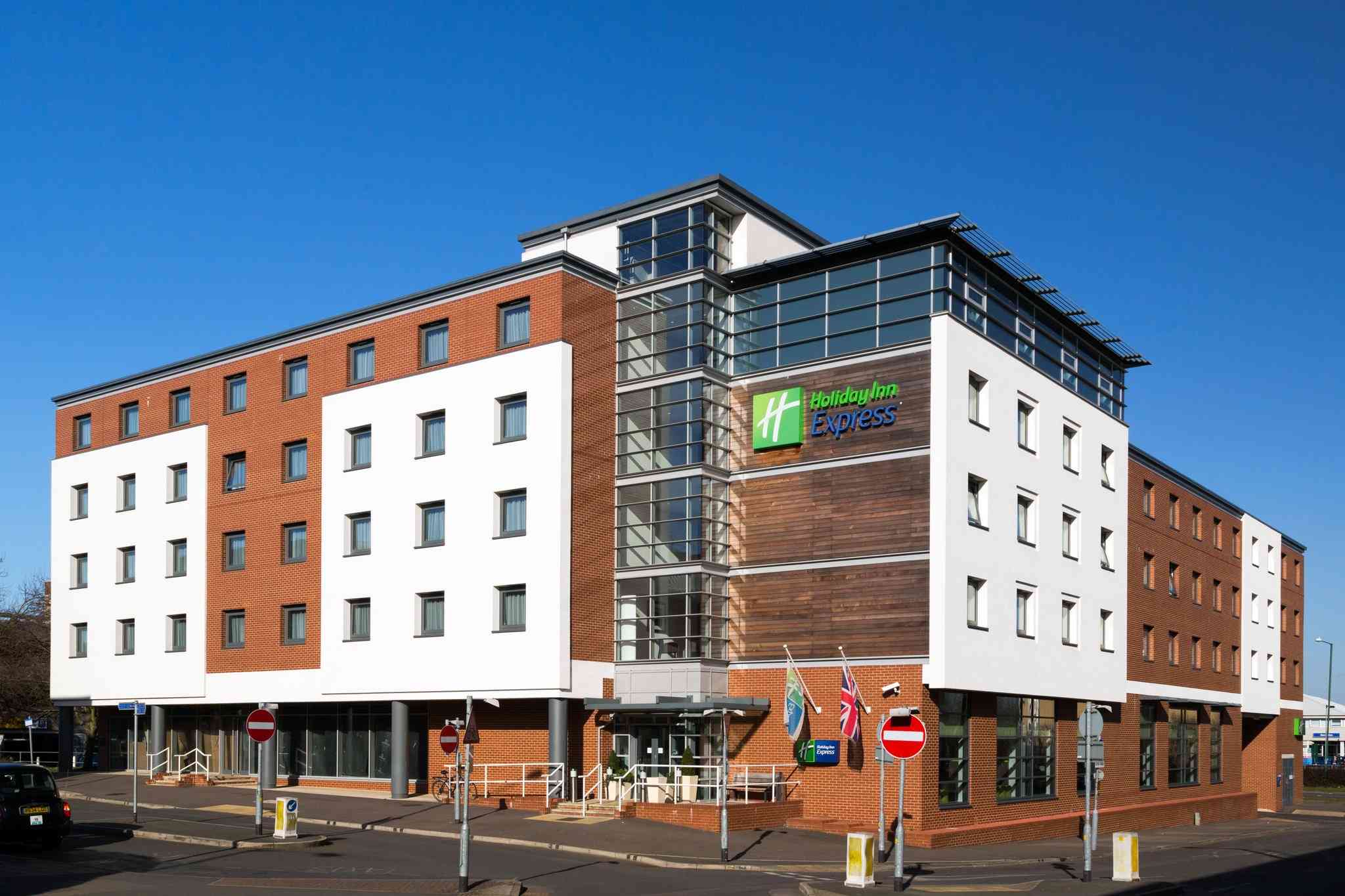 Holiday Inn Express Harlow a Harlow, GB1