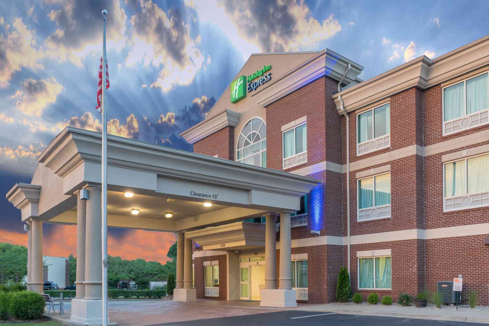 法蘭克福, KY 的 Holiday Inn Express Hotel & Suites Frankfort