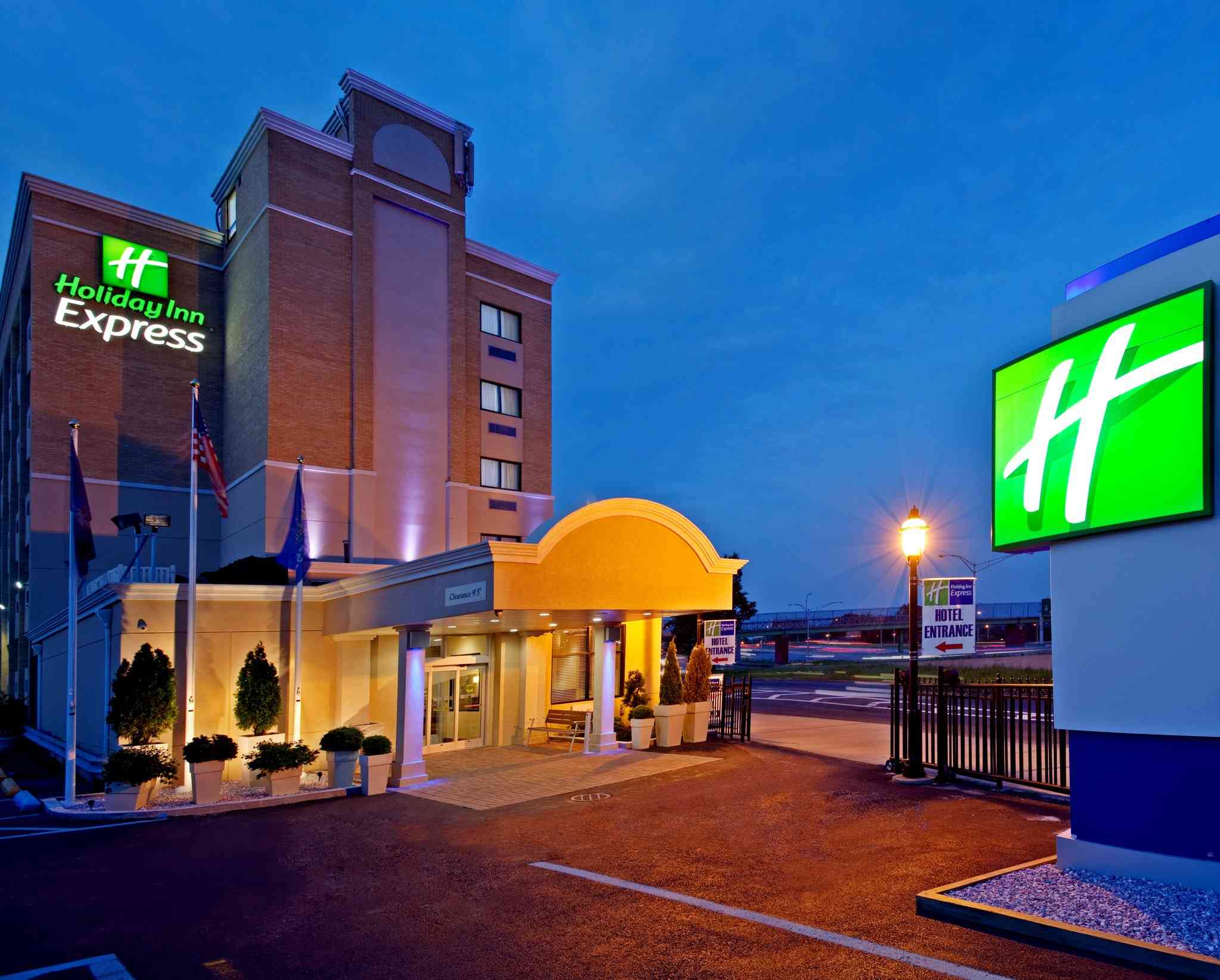 Holiday Inn Express Laguardia ARPT i Drottningar, NY