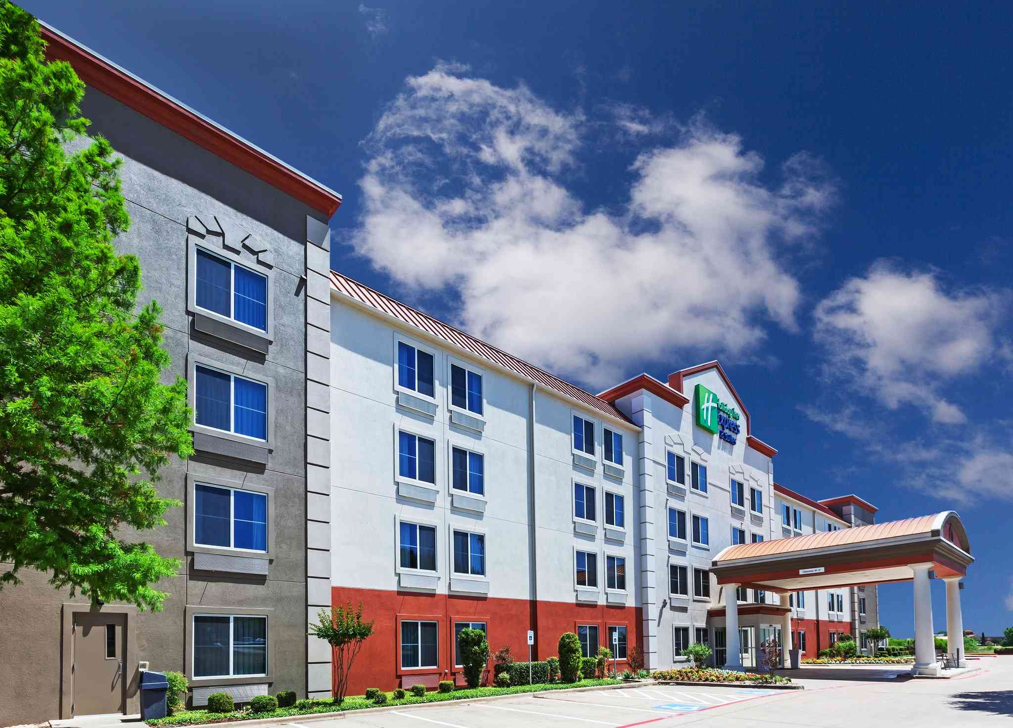 Holiday Inn Express Hotel & Suites Dallas Lewisville em Lewisville, TX
