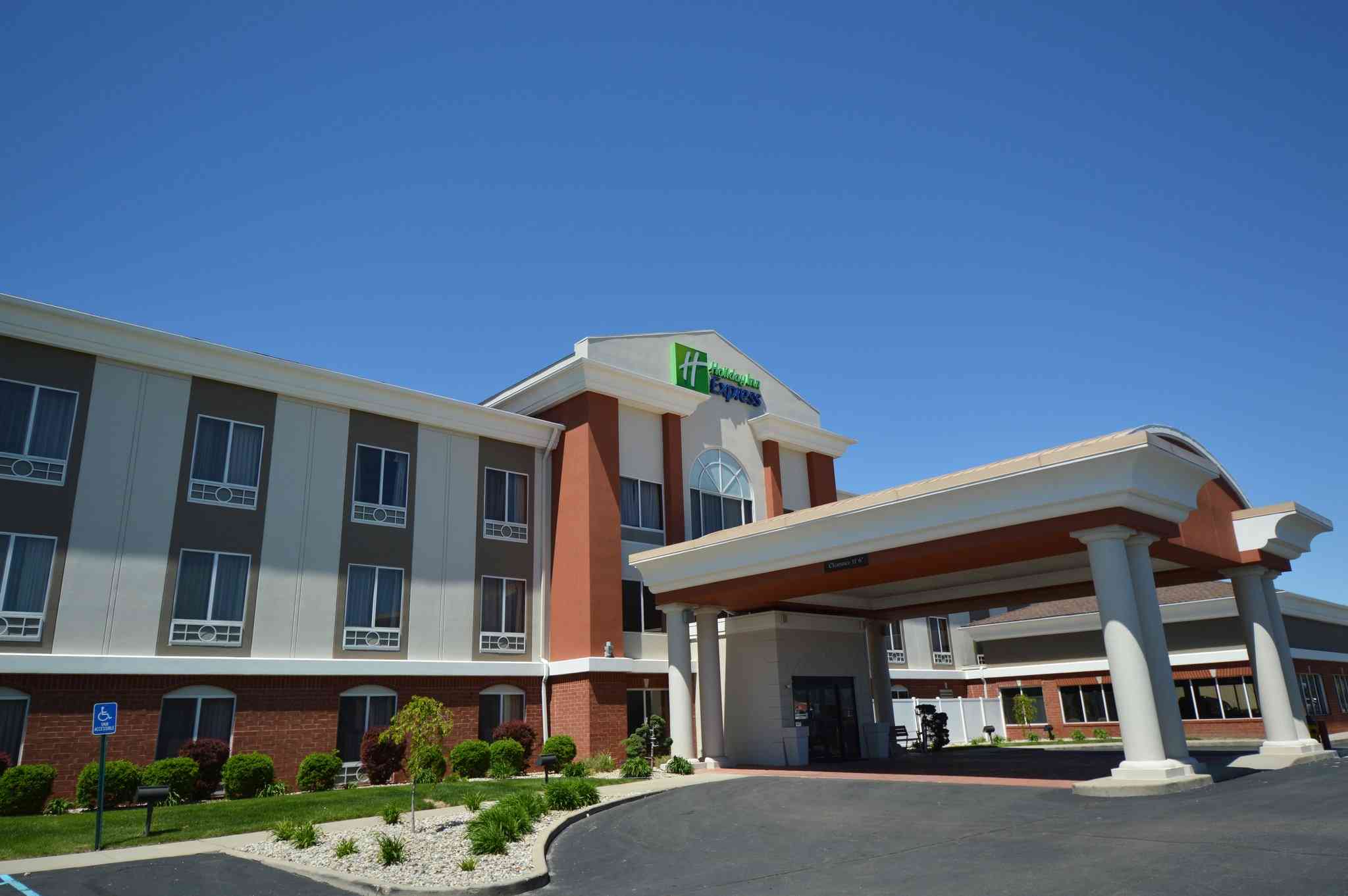 Holiday Inn Express Toledo-Oregon i Oregon, OH