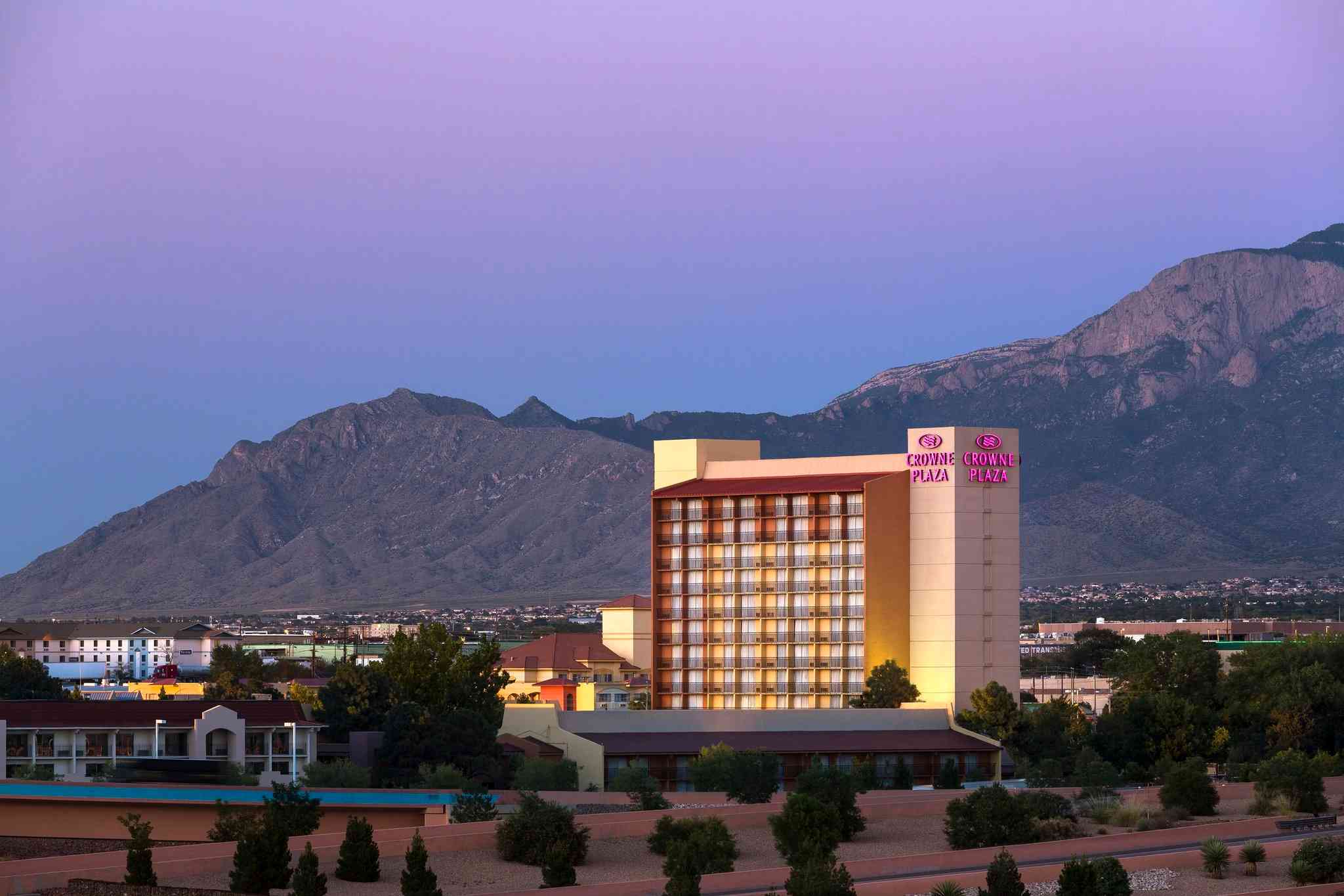 Crowne Plaza Albuquerque a Albuquerque, NM
