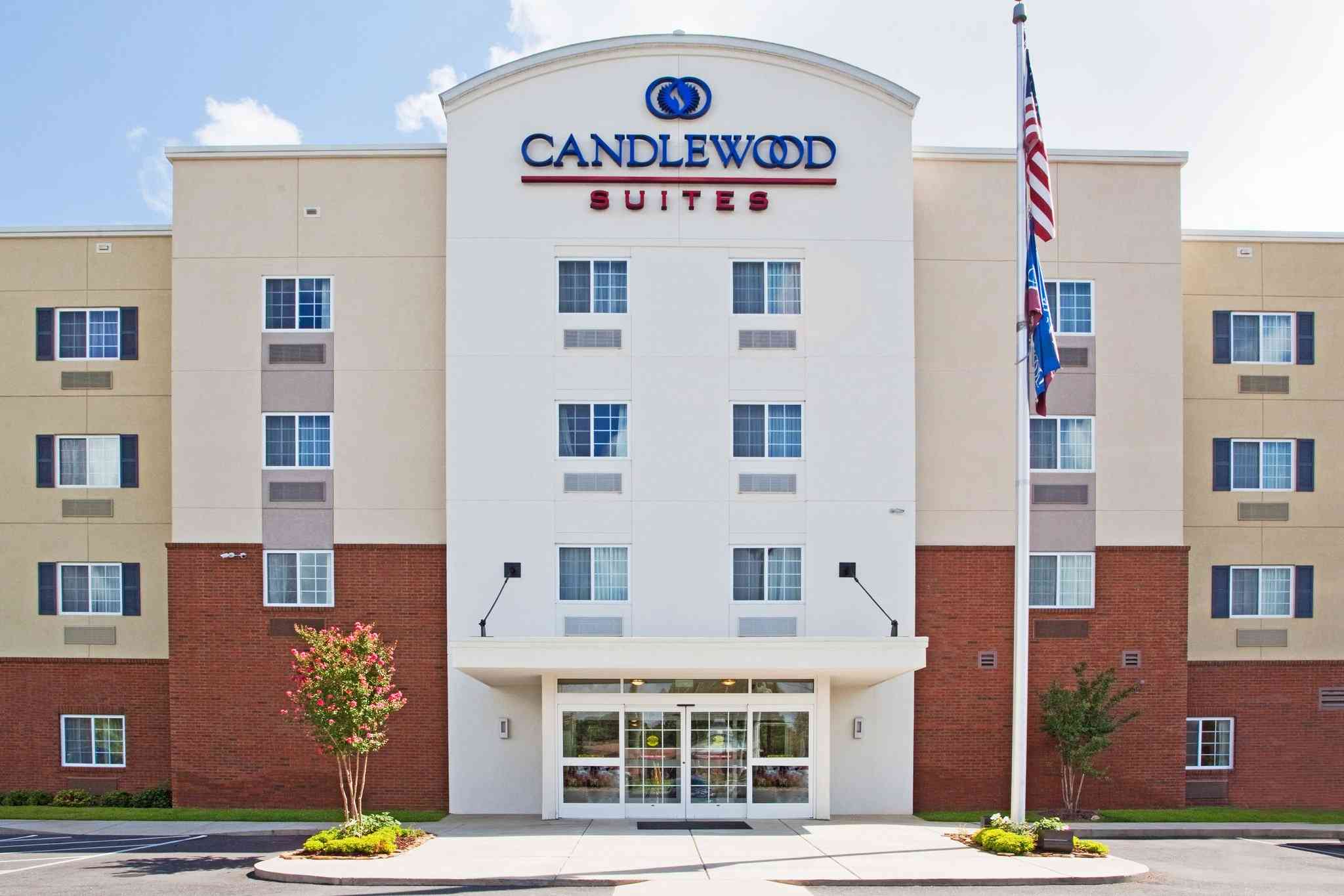 Candlewood Suites Columbus Fort Benning in โคลัมบัส, GA