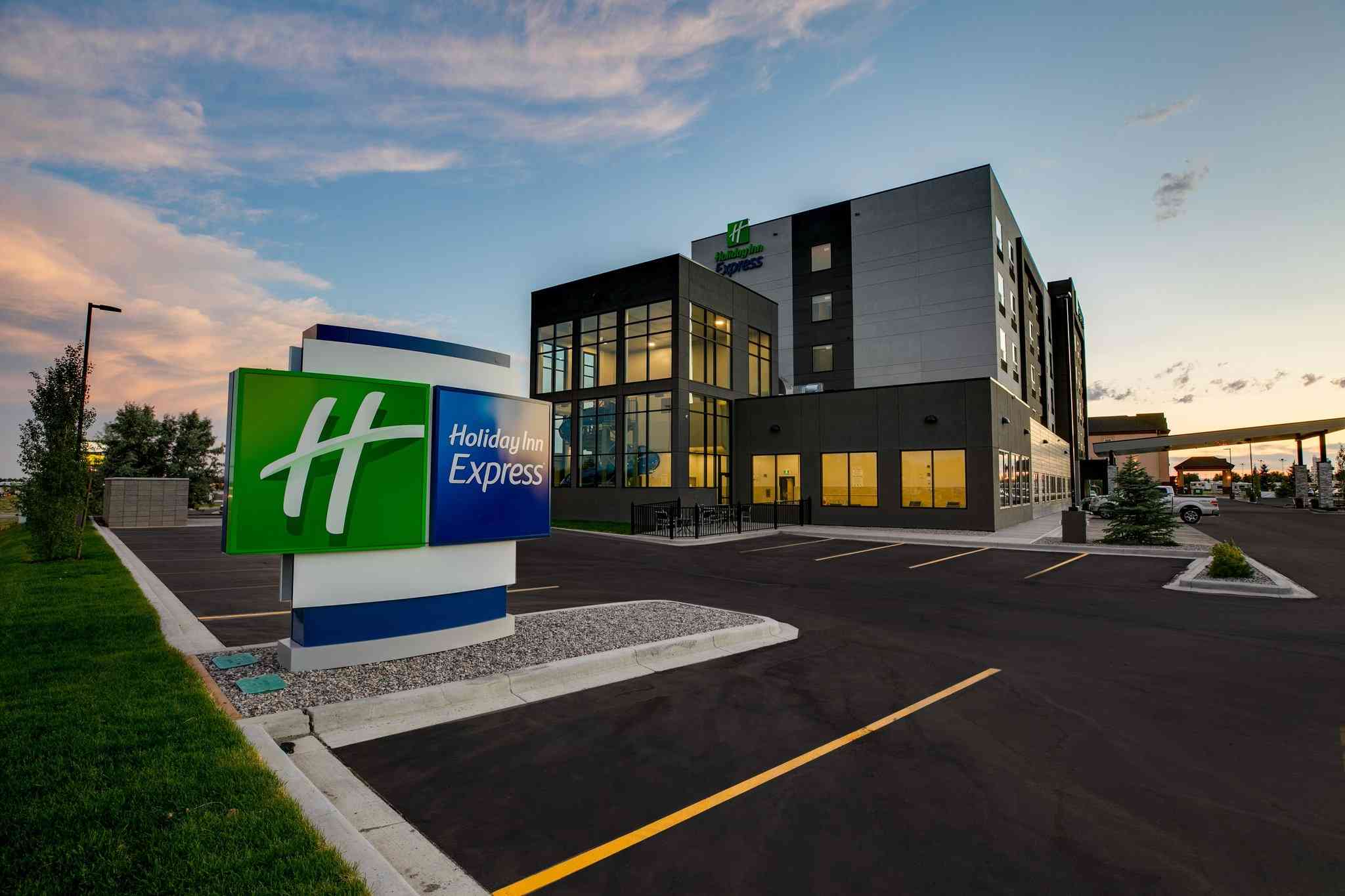 Holiday Inn Express Lethbridge Southeast, Lethbridge, AB