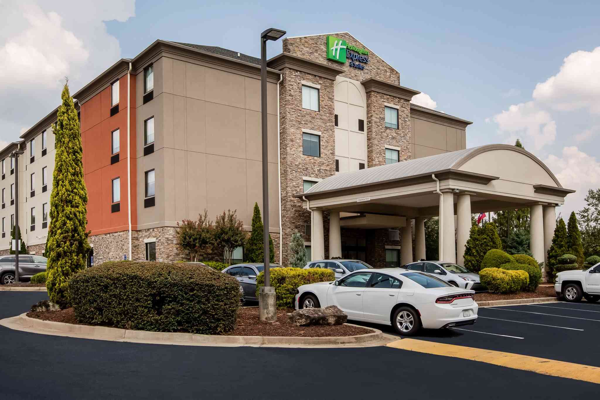 Holiday Inn Express Hotel & Suites Atlanta Southwest-Fairburn в Фэрберн, GA
