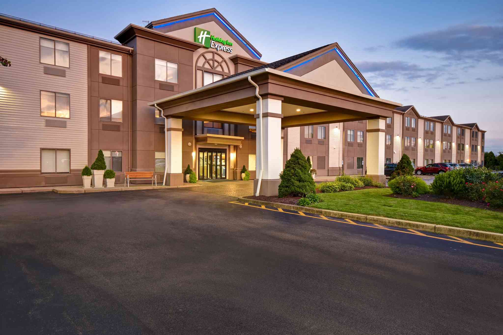 Holiday Inn Express Middletown/Newport в Мидлтаун, RI