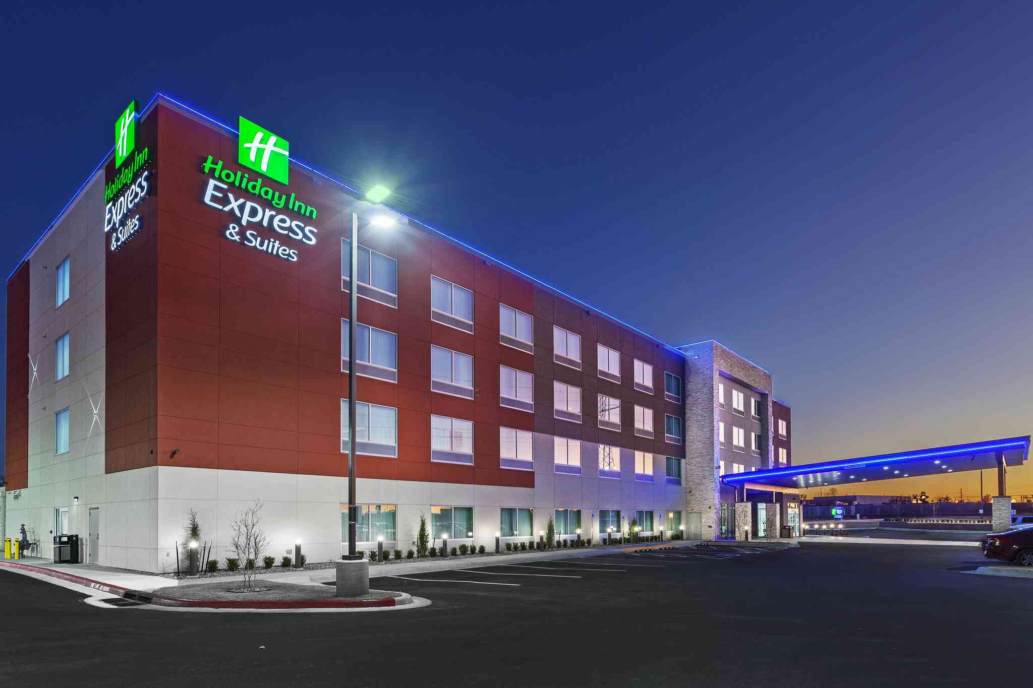 Holiday Inn Express & Suites Tulsa Northeast - Owasso в Овассо, OK