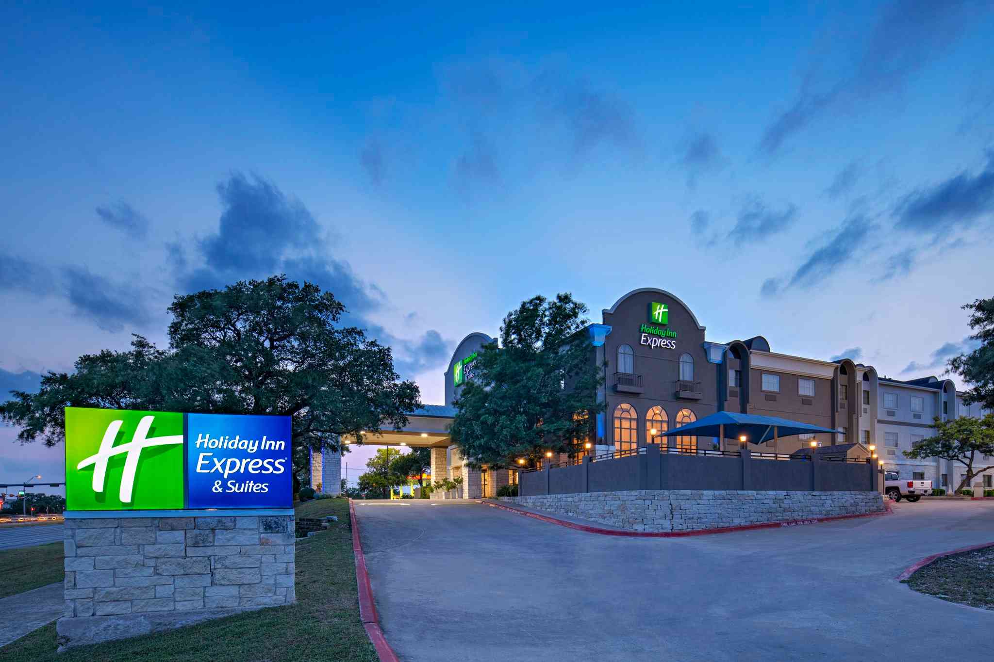 Holiday Inn Express Hotel Cedar Park a Parco dei cedri, TX