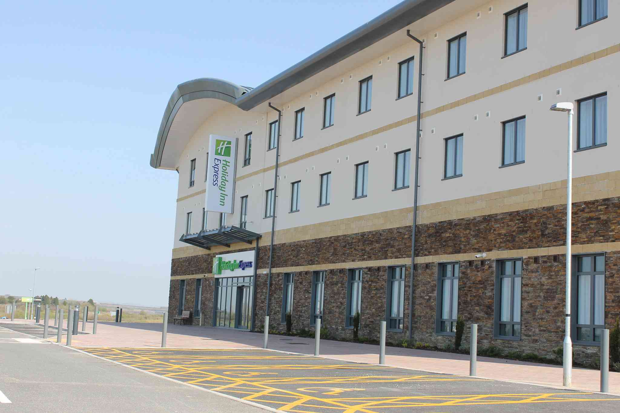 Holiday Inn Express Bodmin - Victoria Junction в Сент-Остелл, GB1